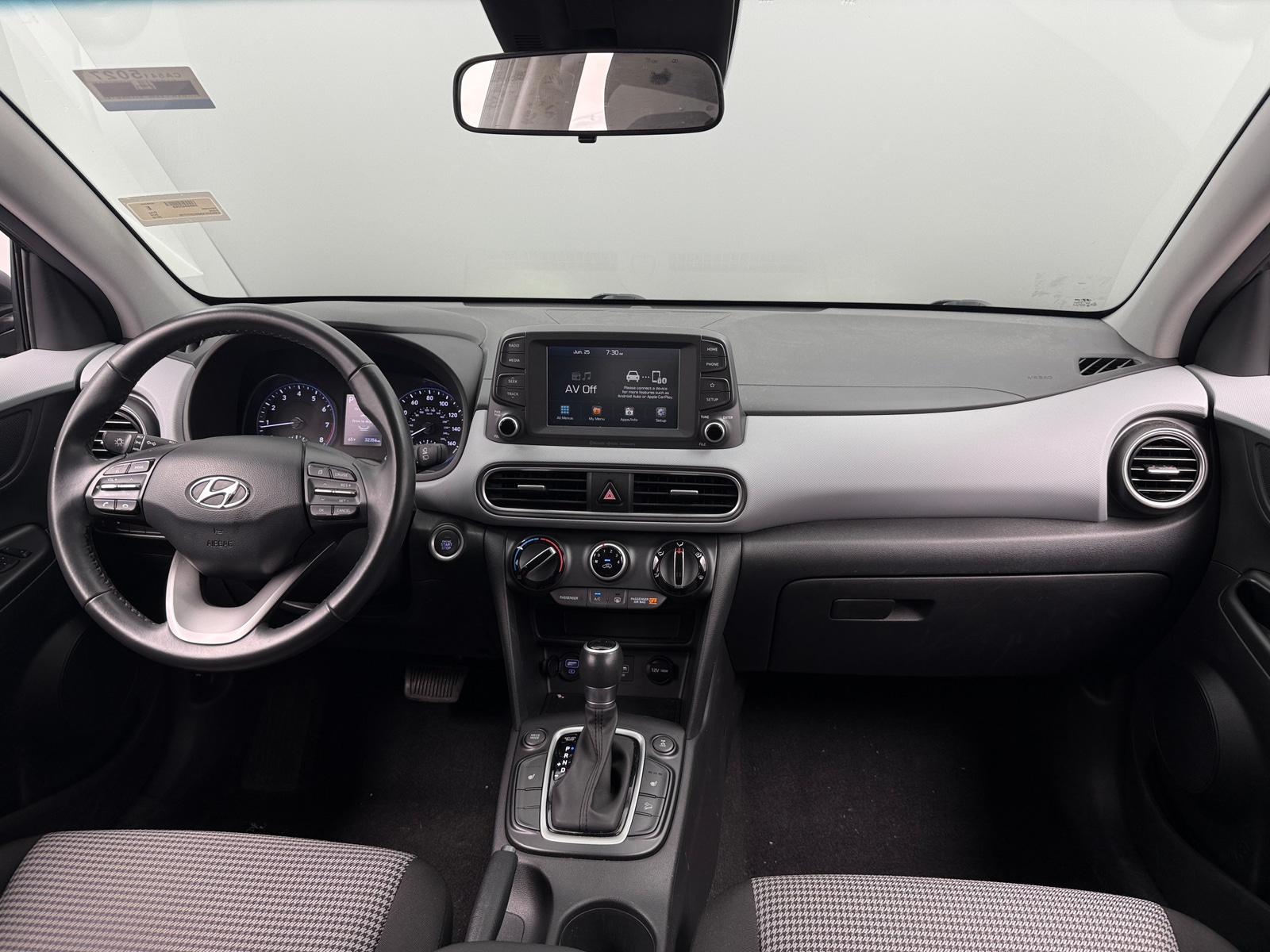 Thumbnail: 2019 Hyundai Kona - 3