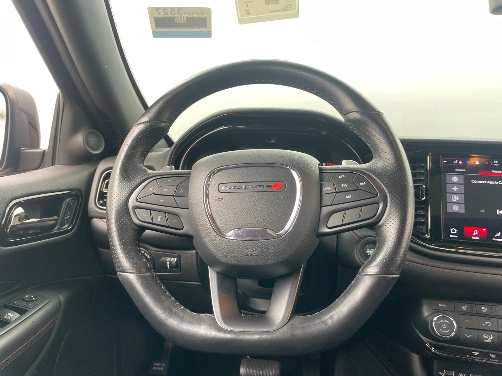 Thumbnail: 2022 Dodge Durango - 4