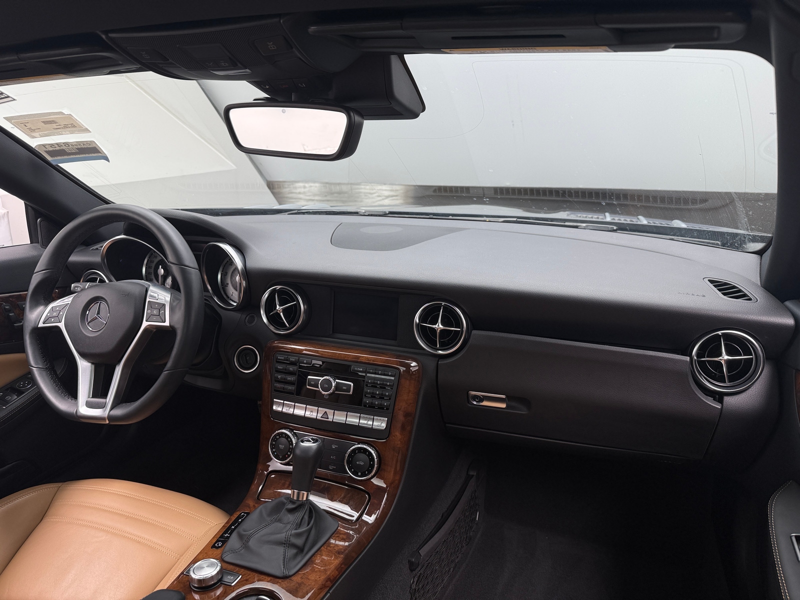 Thumbnail: 2014 Mercedes-Benz SLK - 2