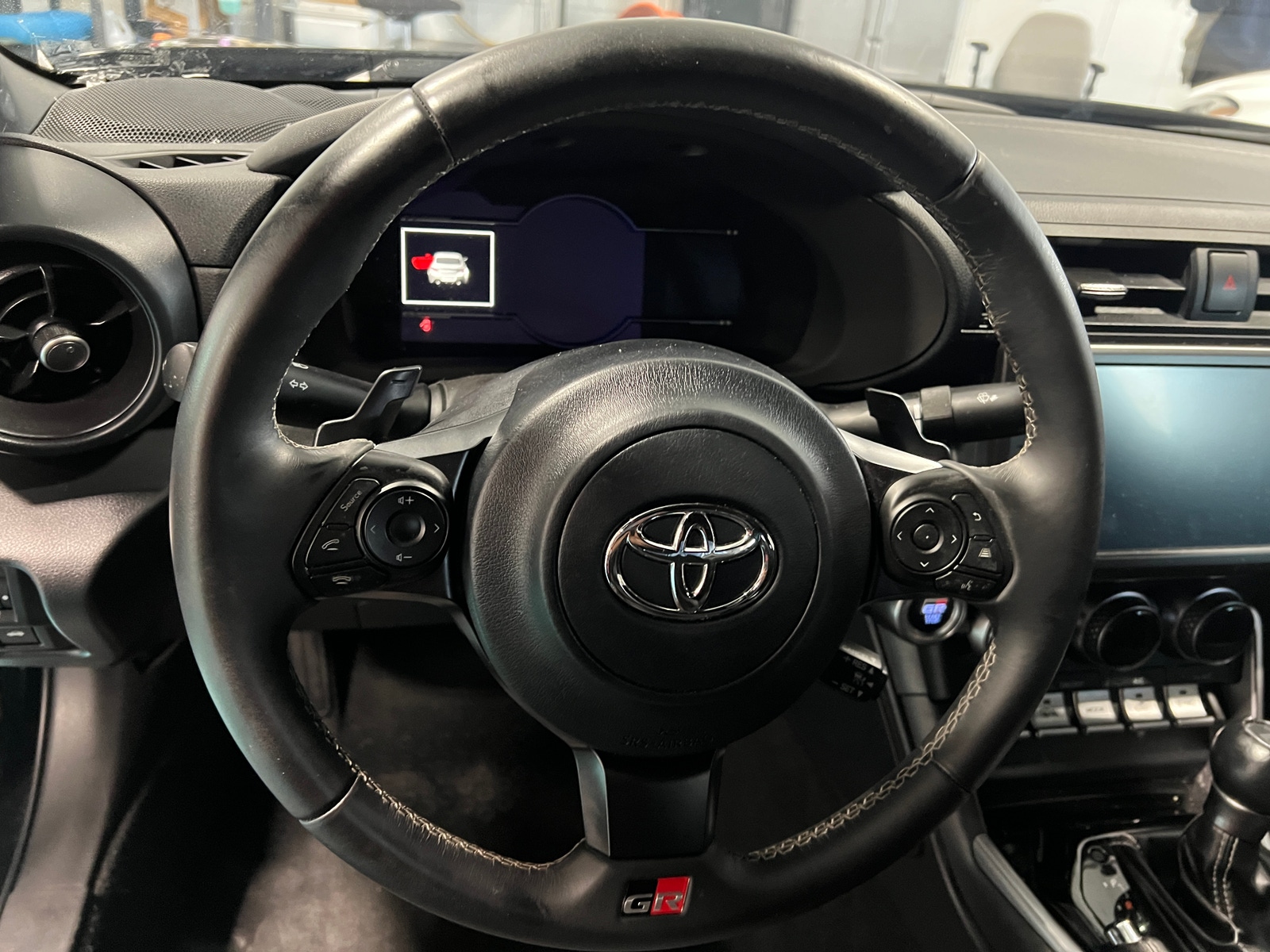 Thumbnail: 2023 Toyota GR86 - 4