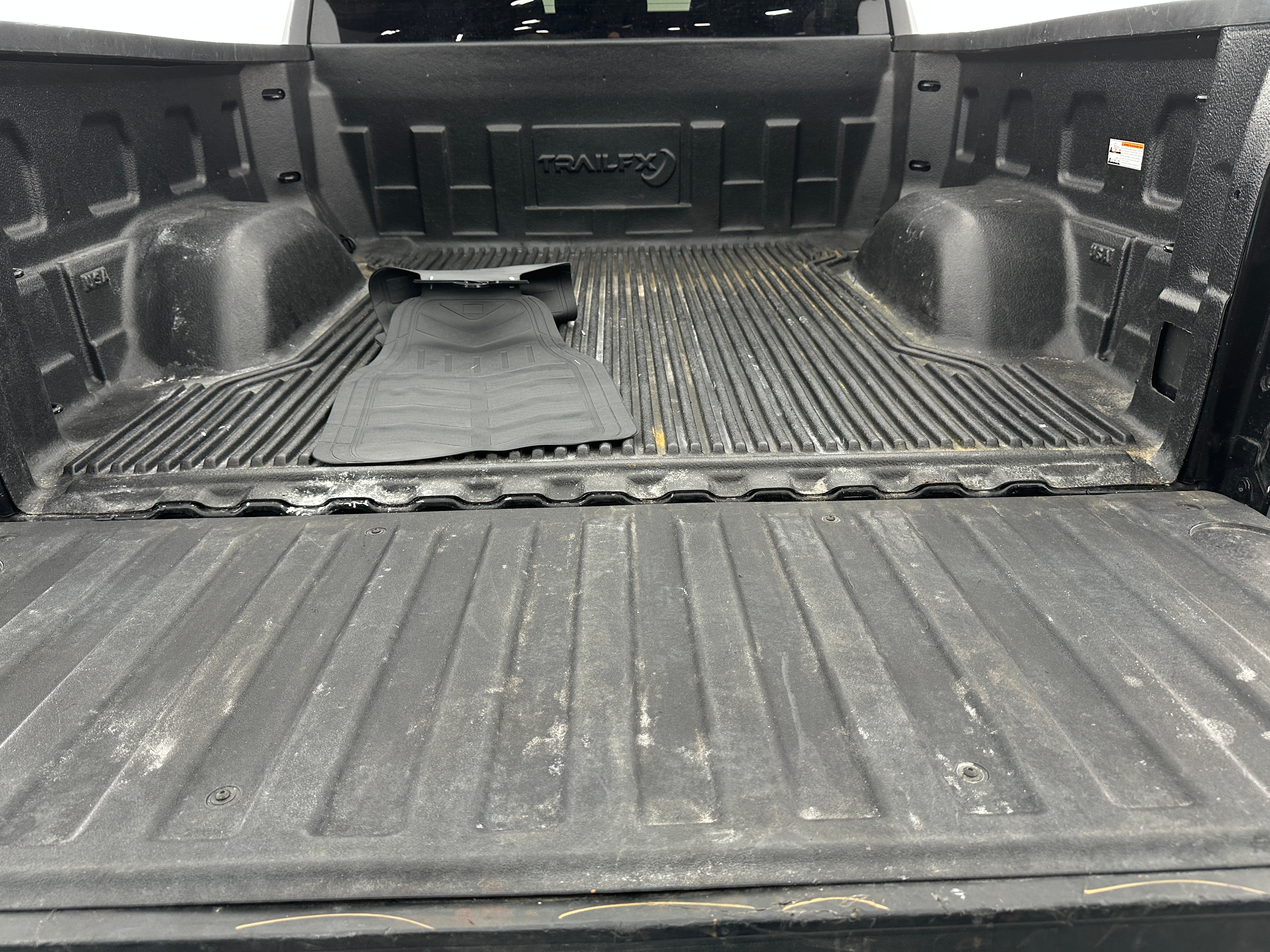 2022 Chevrolet Silverado 1500 Limited Custom - Photo 10