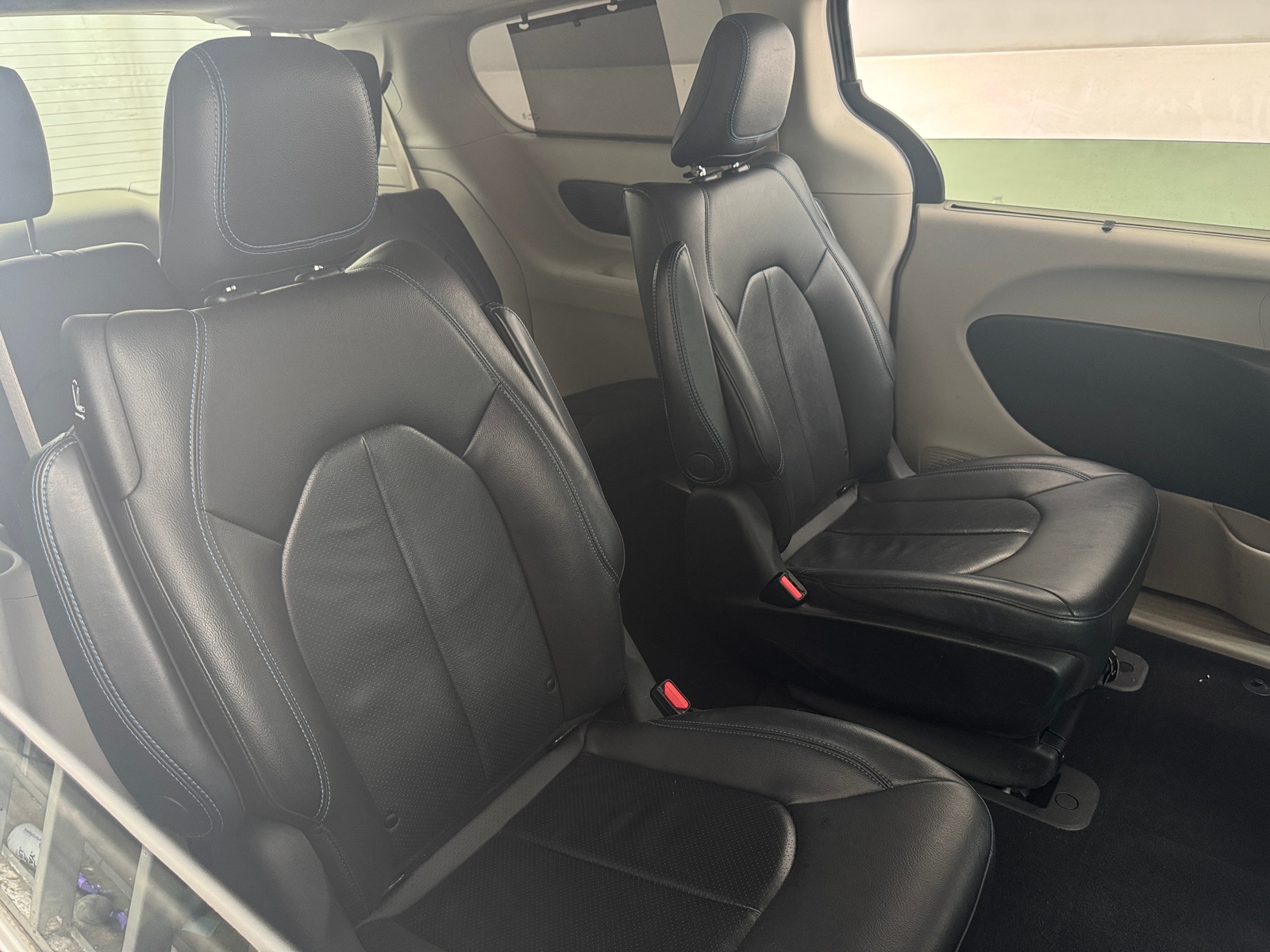Thumbnail: 2021 Chrysler Pacifica - 5