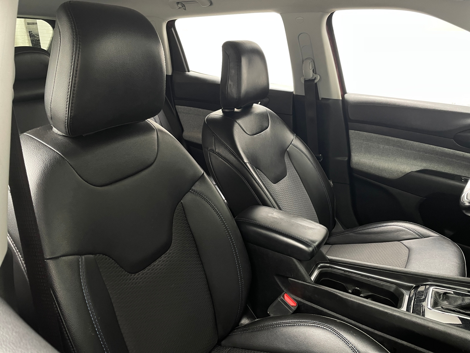 Thumbnail: 2022 Jeep Compass - 2