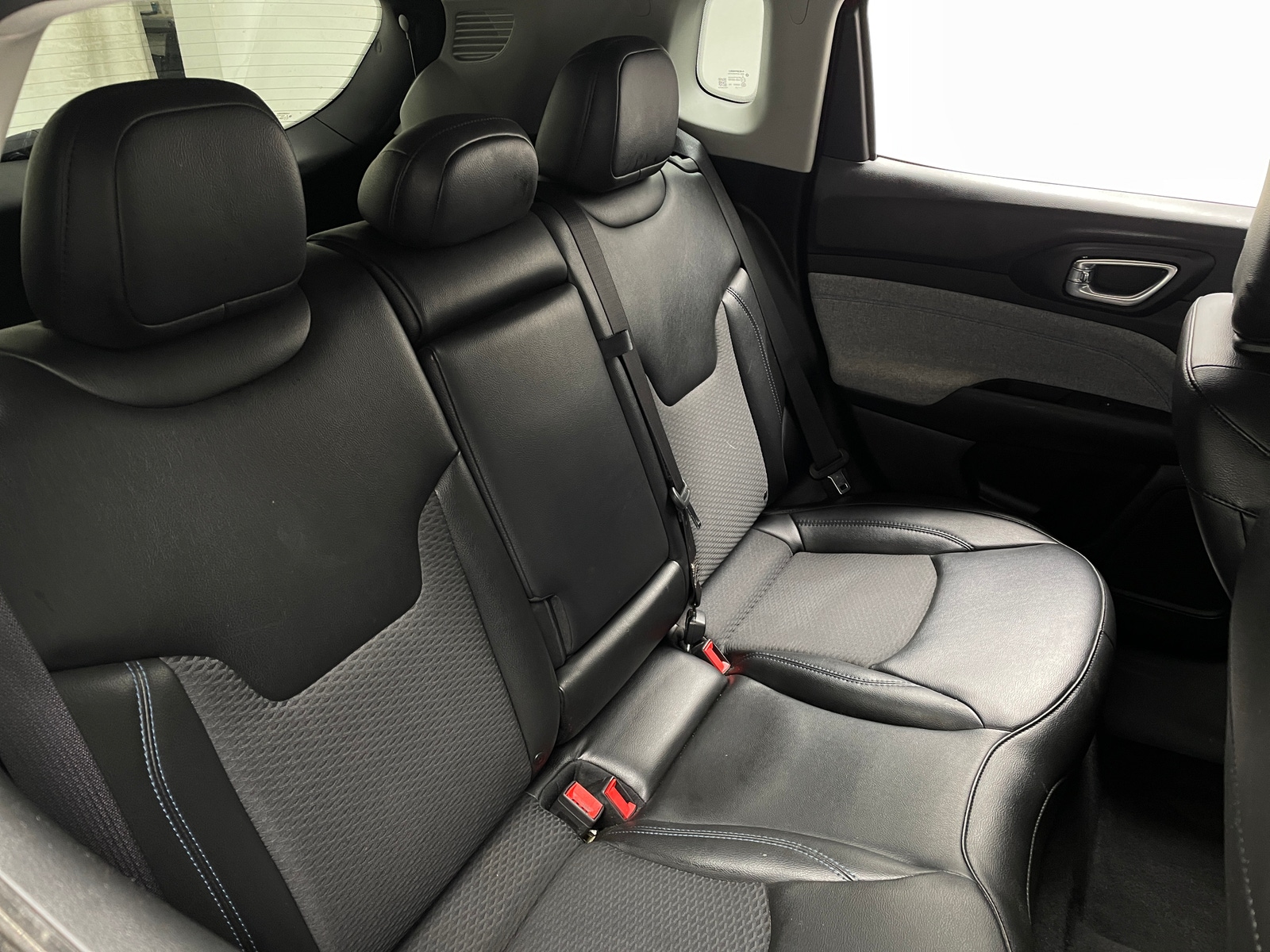 Thumbnail: 2022 Jeep Compass - 6