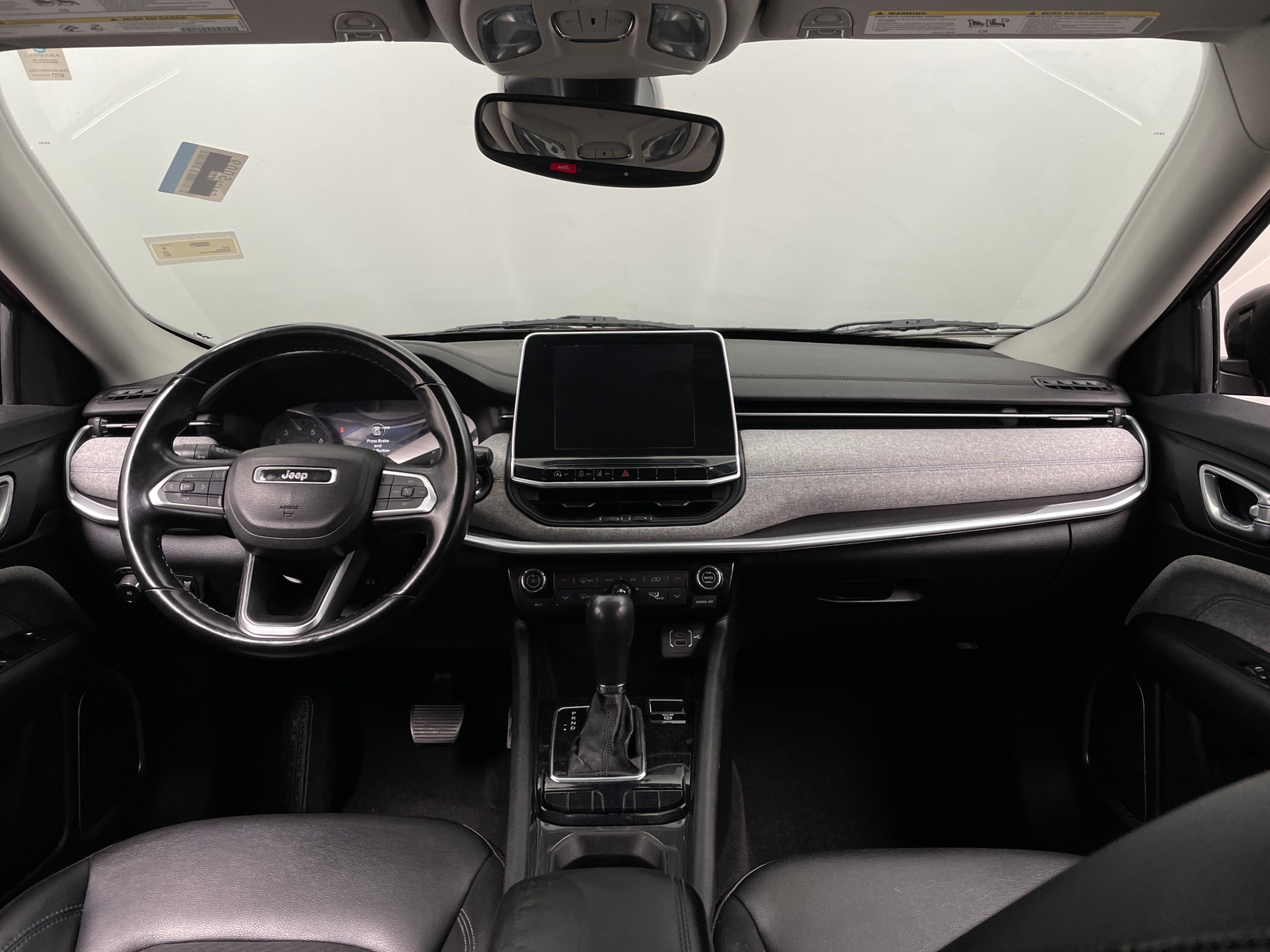Thumbnail: 2022 Jeep Compass - 3