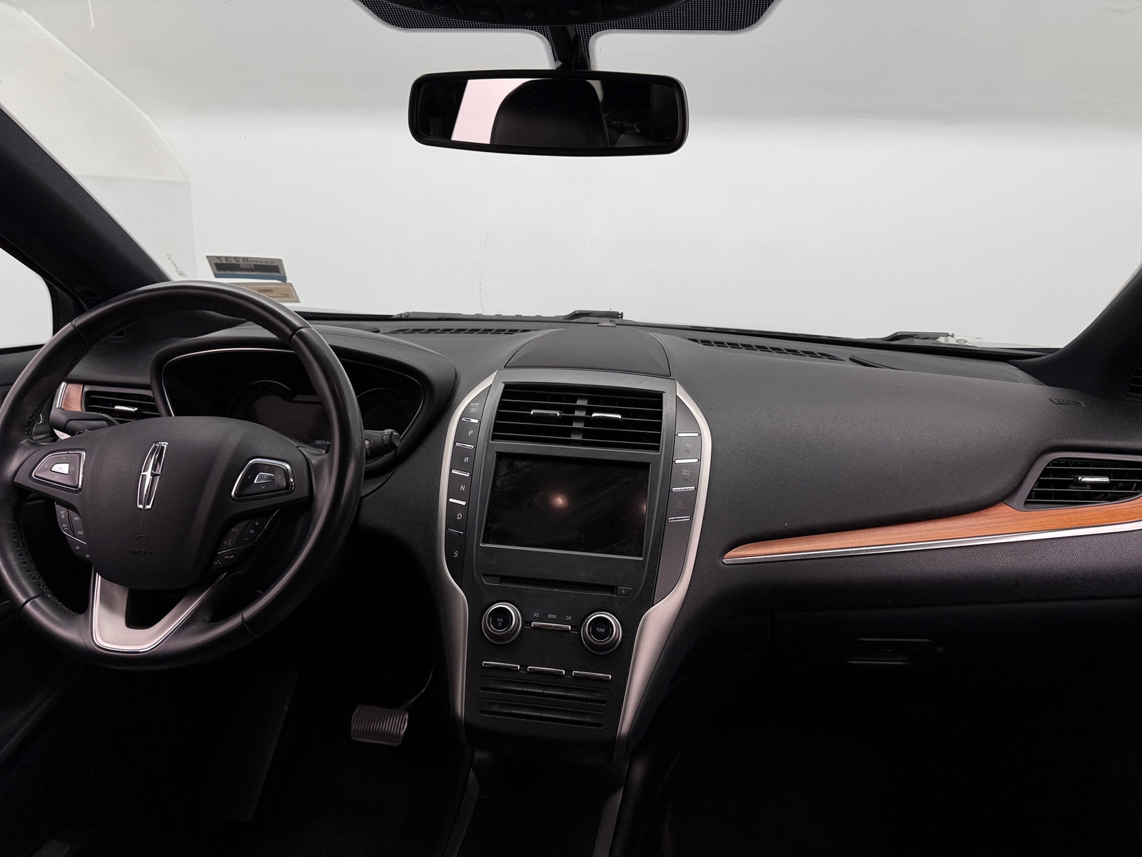 Thumbnail: 2017 Lincoln MKC - 2