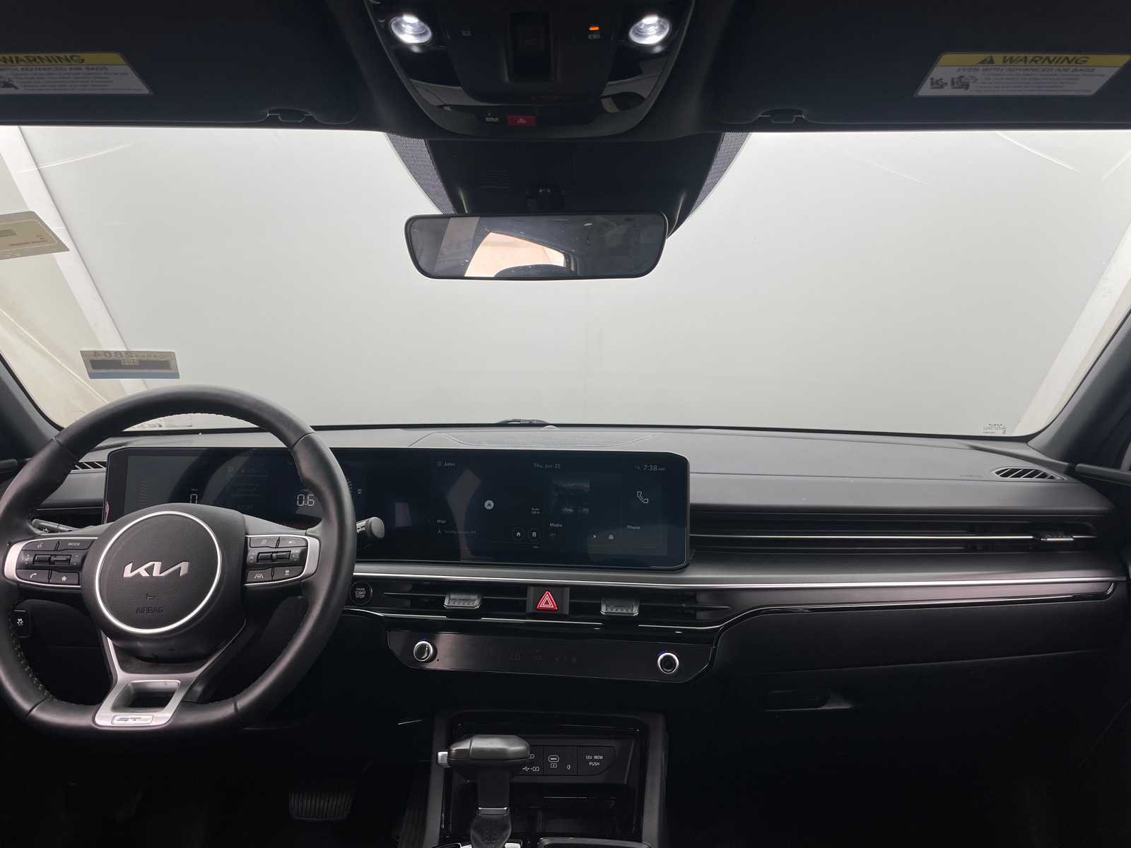 Thumbnail: 2025 Kia K5 - 3