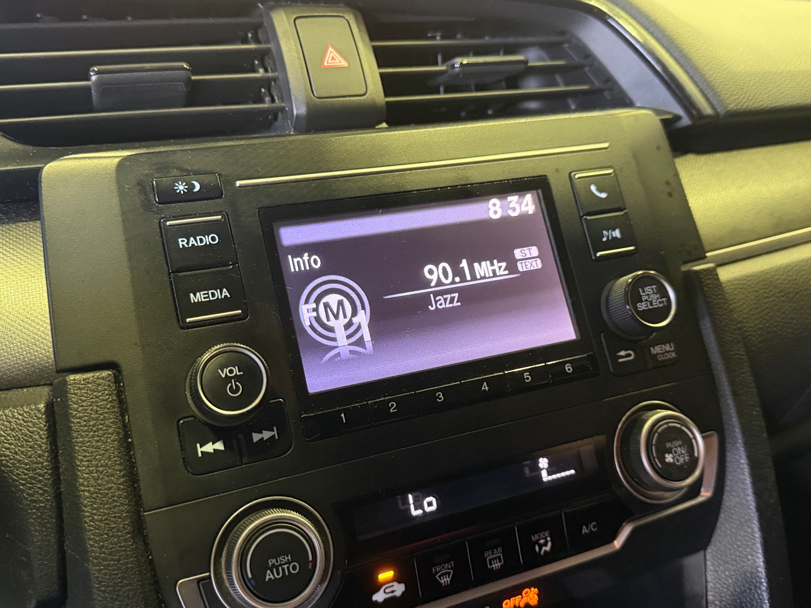 Thumbnail: 2016 Honda Civic - 4