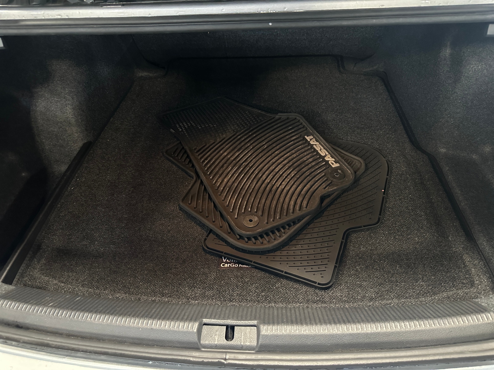 Thumbnail: 2016 Volkswagen Passat - 6