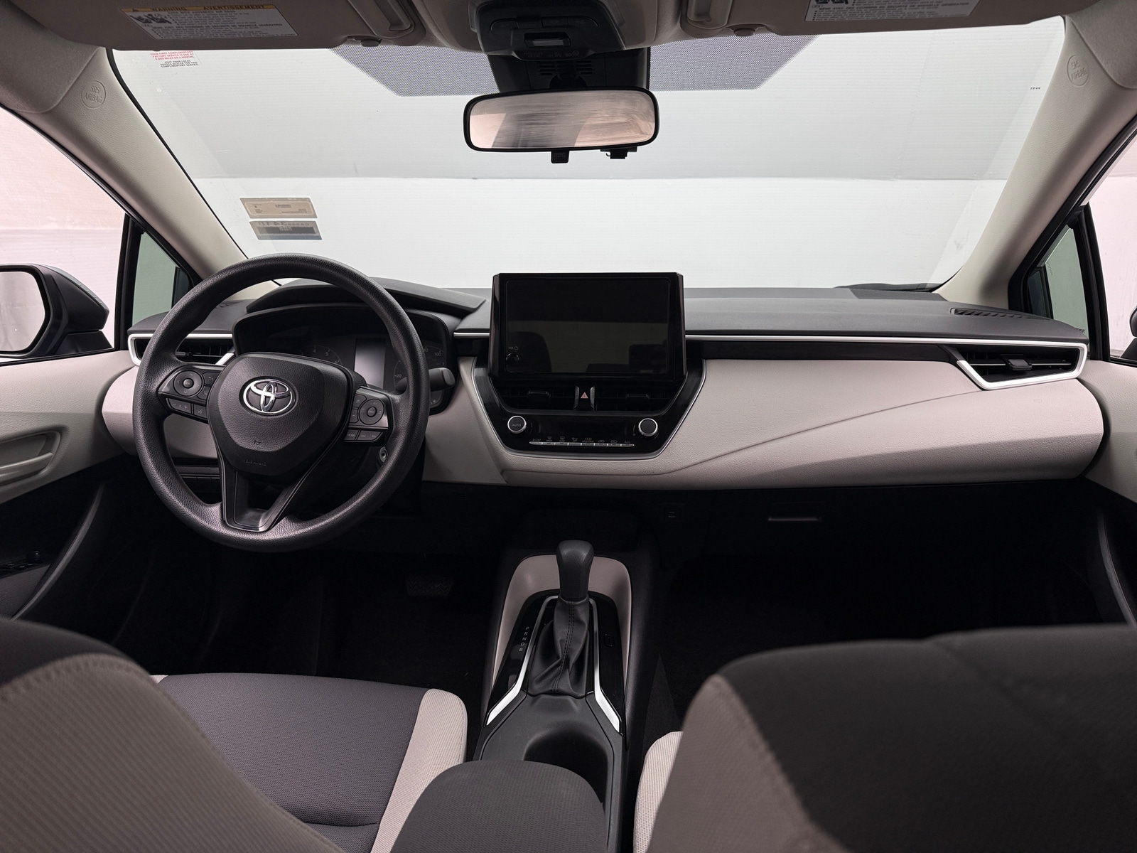 Thumbnail: 2025 Toyota Corolla - 3