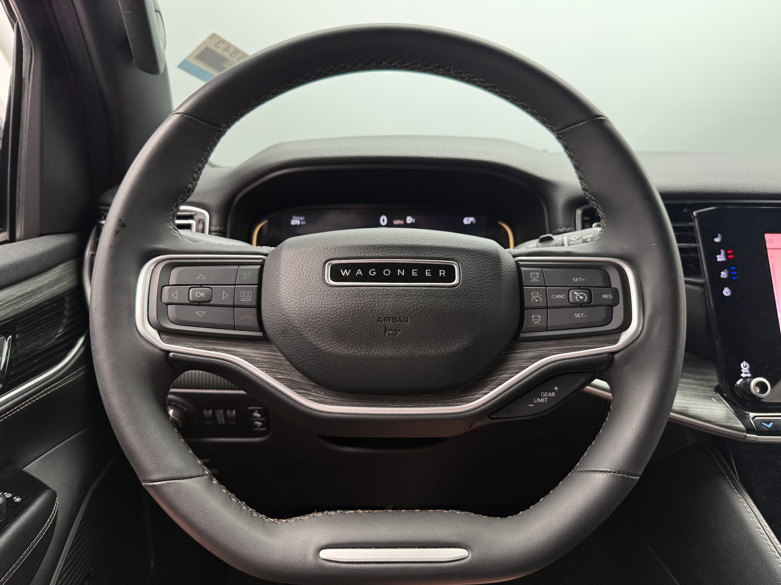Thumbnail: 2024 Jeep Wagoneer - 4