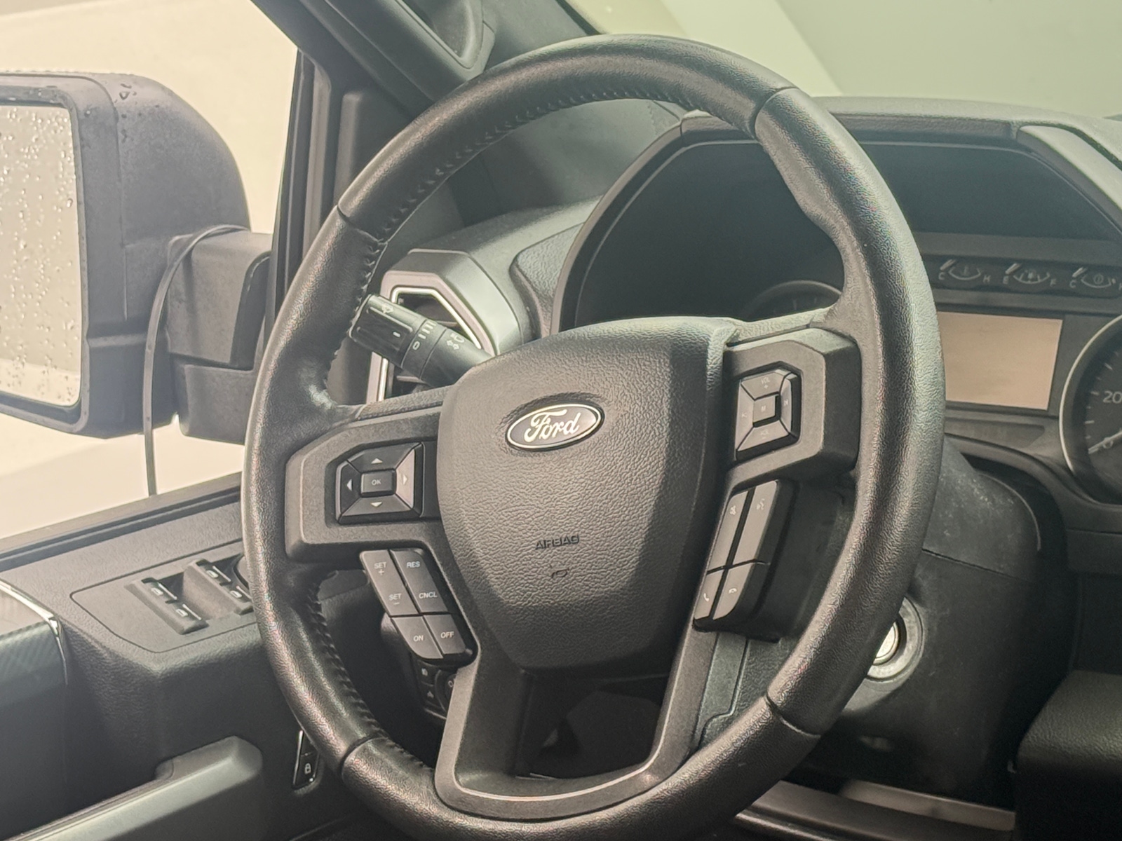 Thumbnail: 2018 Ford Econoline - 5