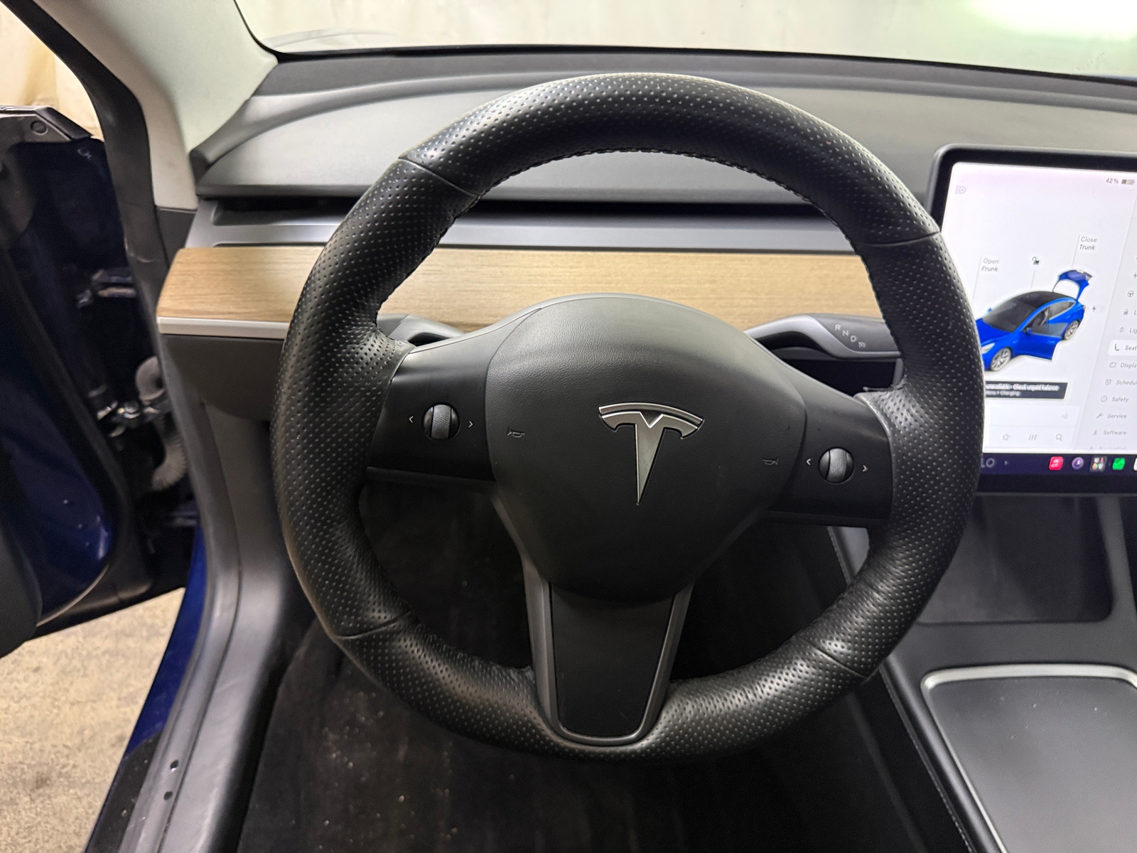 Thumbnail: 2021 Tesla Model 3 - 4