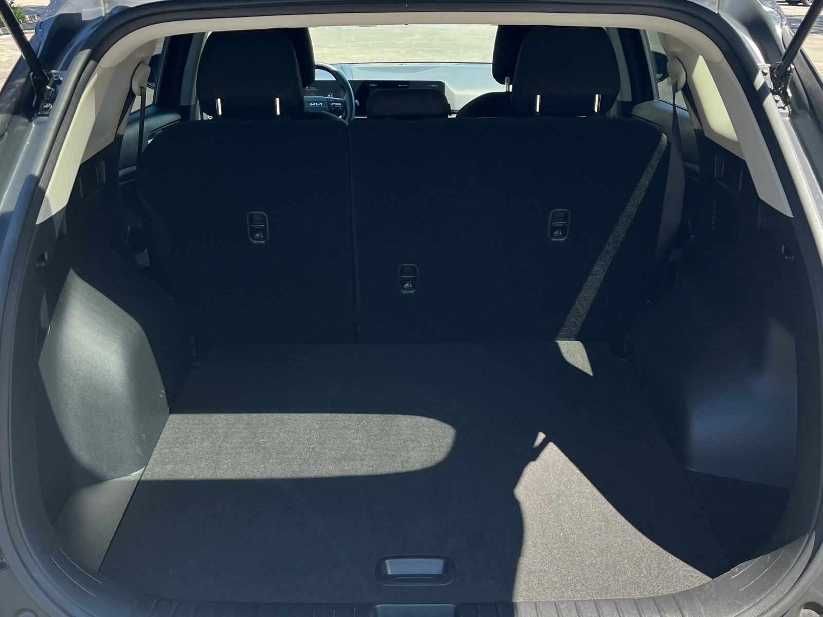 Thumbnail: 2026 Kia Sportage - 6