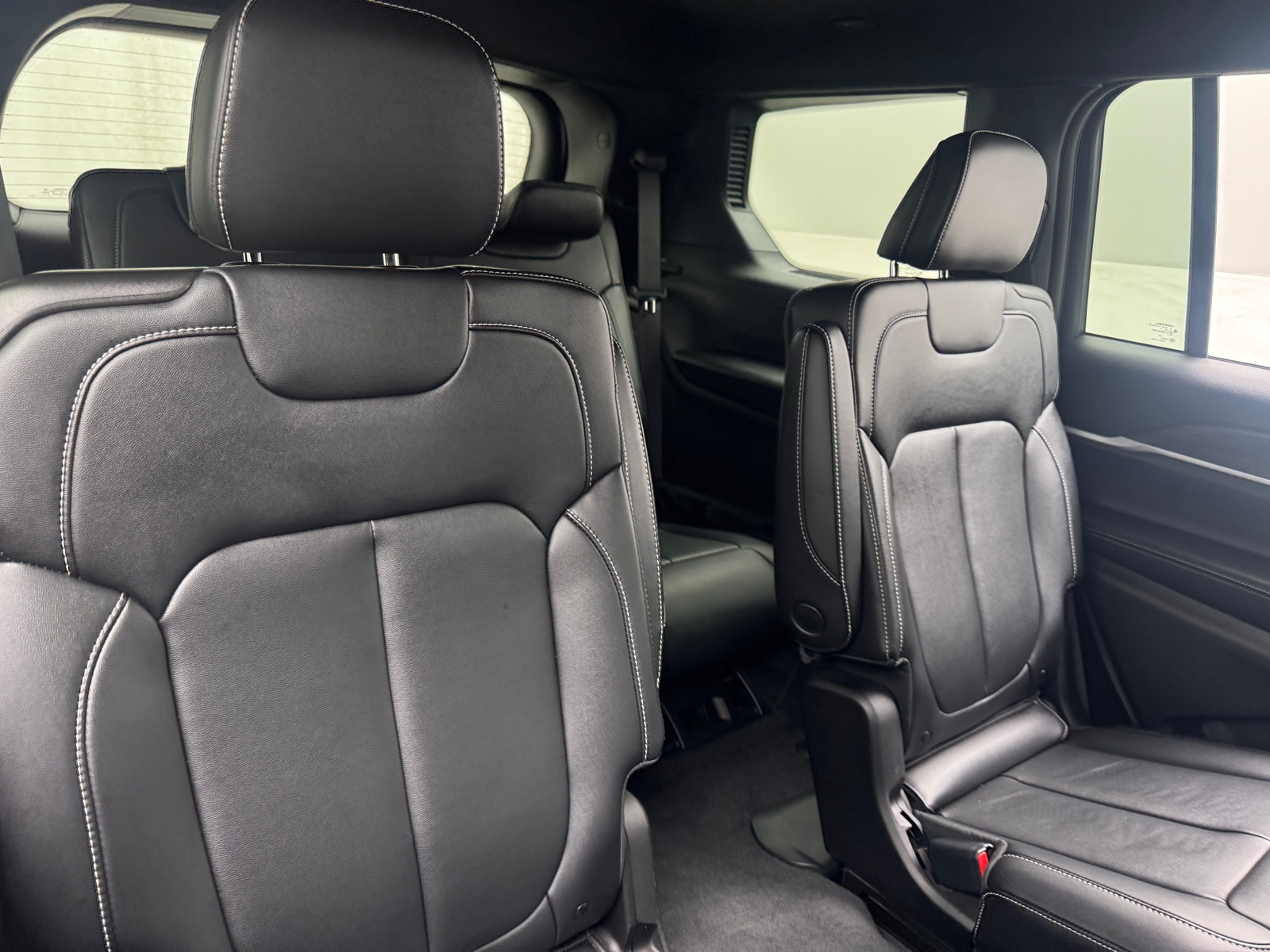 Thumbnail: 2025 Jeep Grand Cherokee L - 5