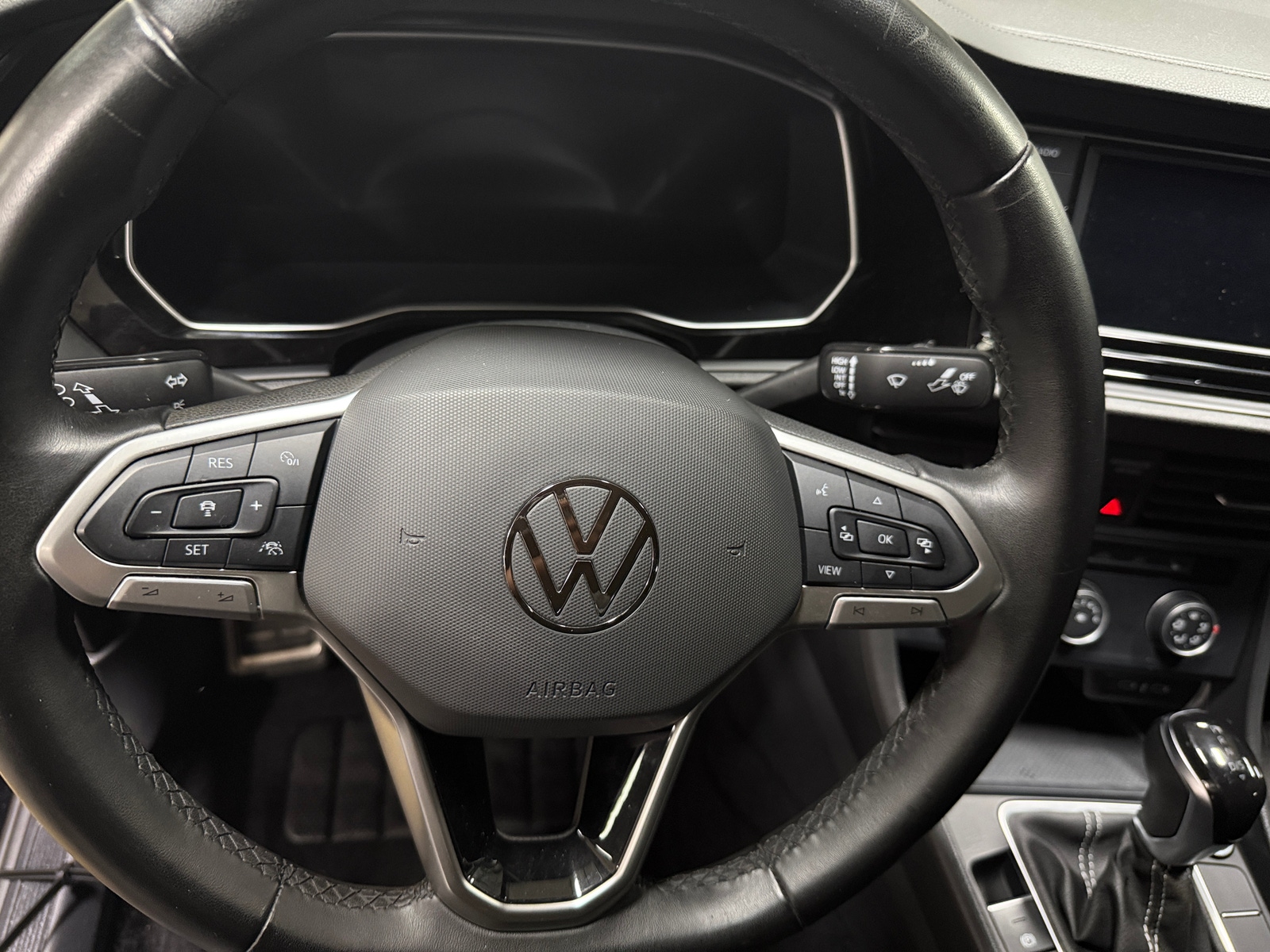 Thumbnail: 2024 Volkswagen Jetta - 5