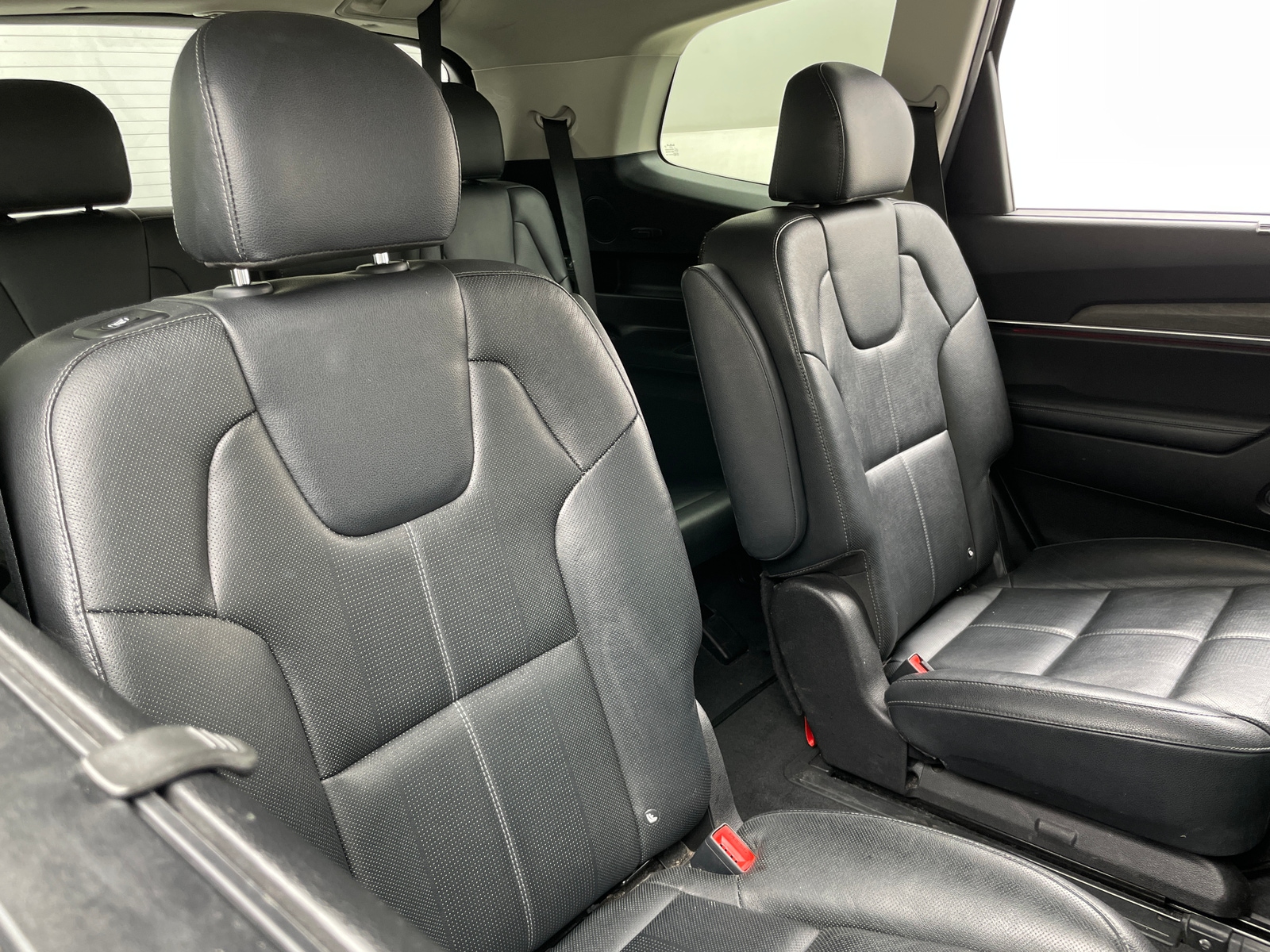 Thumbnail: 2022 Kia Telluride - 5