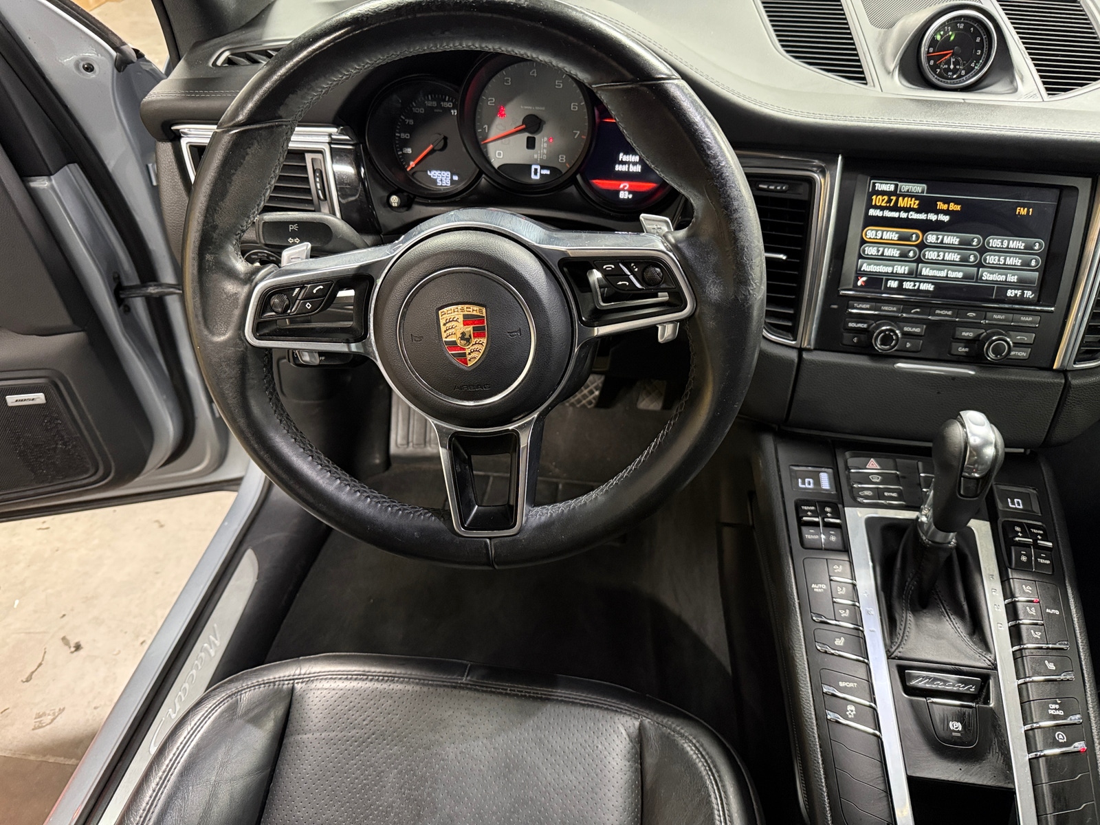 Thumbnail: 2015 Porsche Macan - 4
