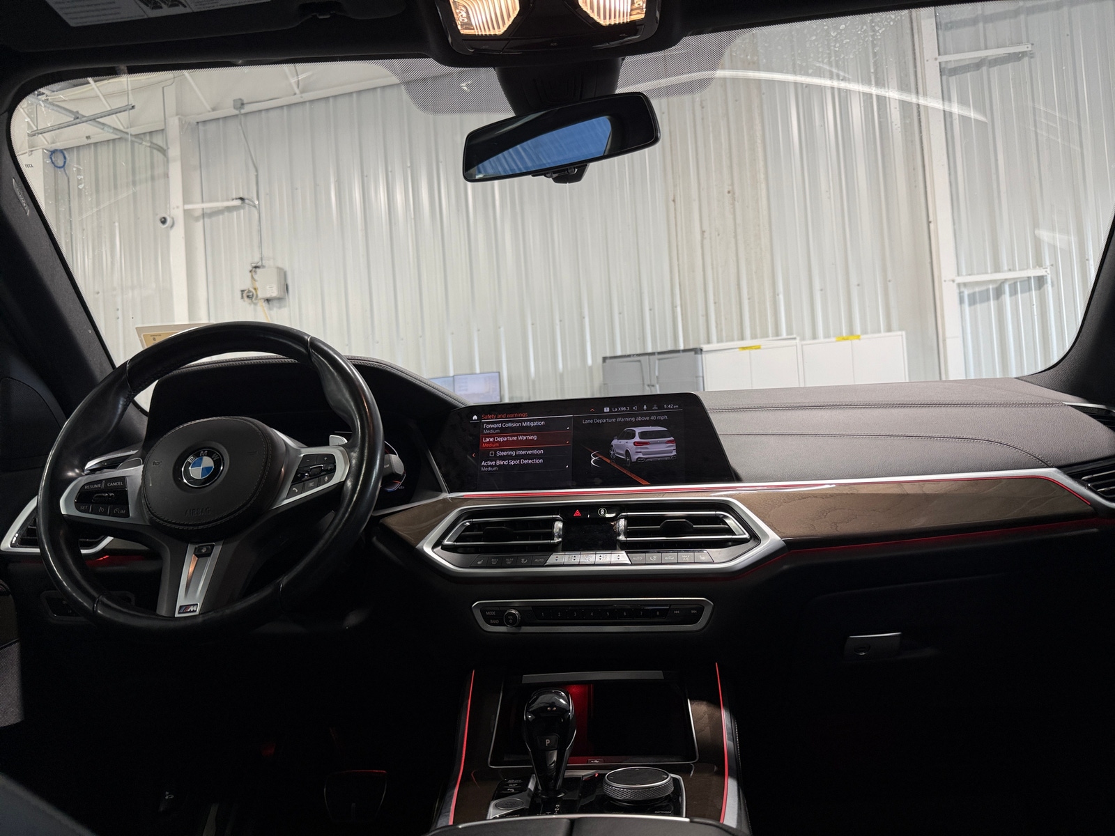 Thumbnail: 2022 BMW X5 - 2