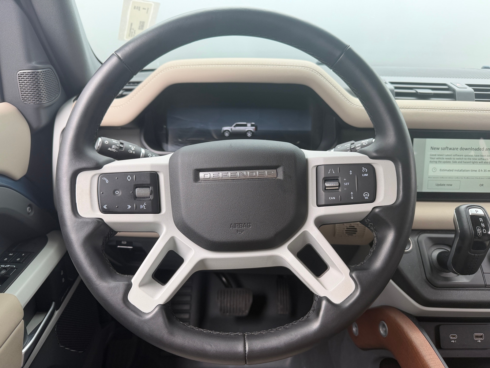 Thumbnail: 2024 Land Rover Defender - 5