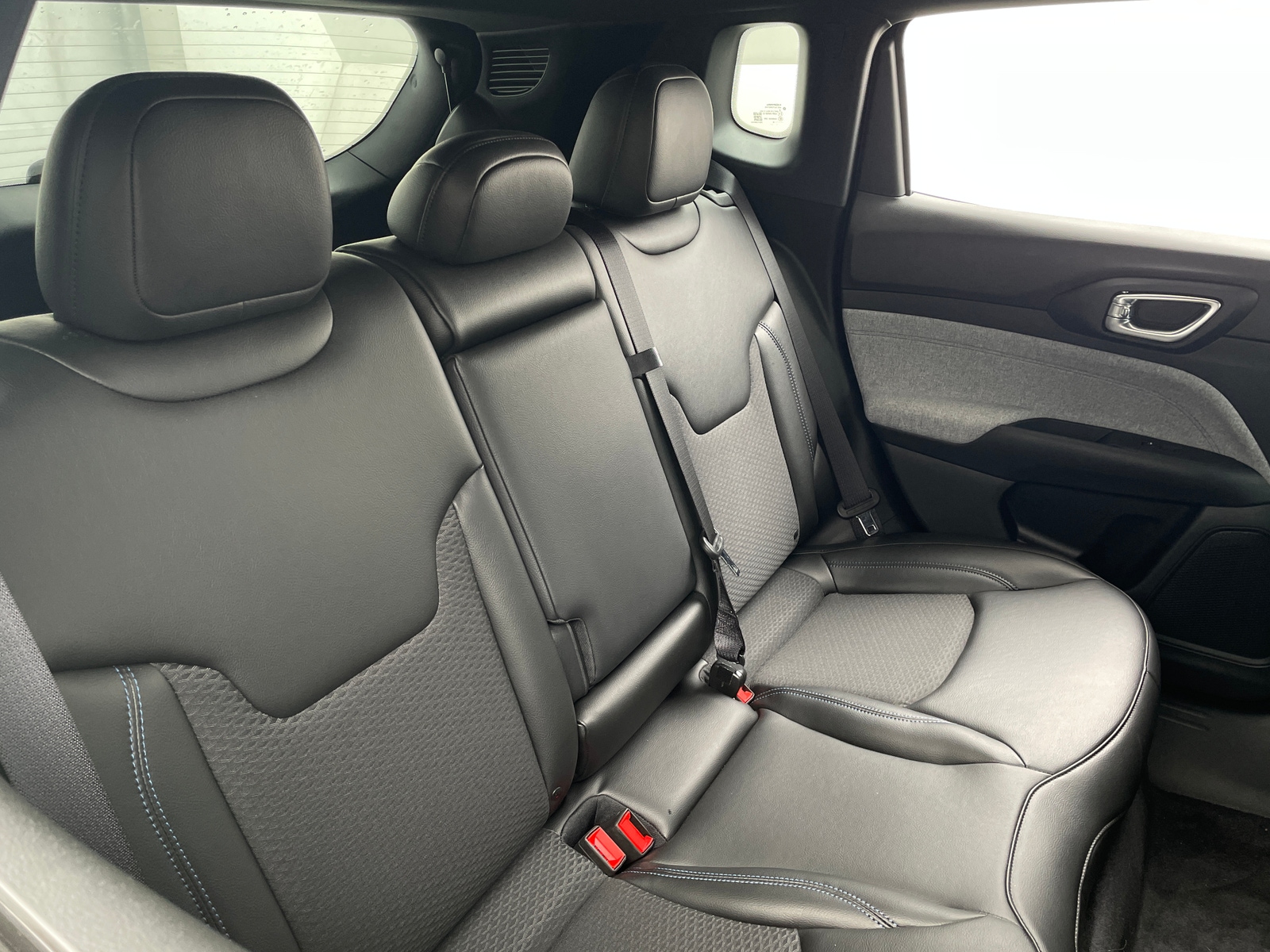 Thumbnail: 2023 Jeep Compass - 6