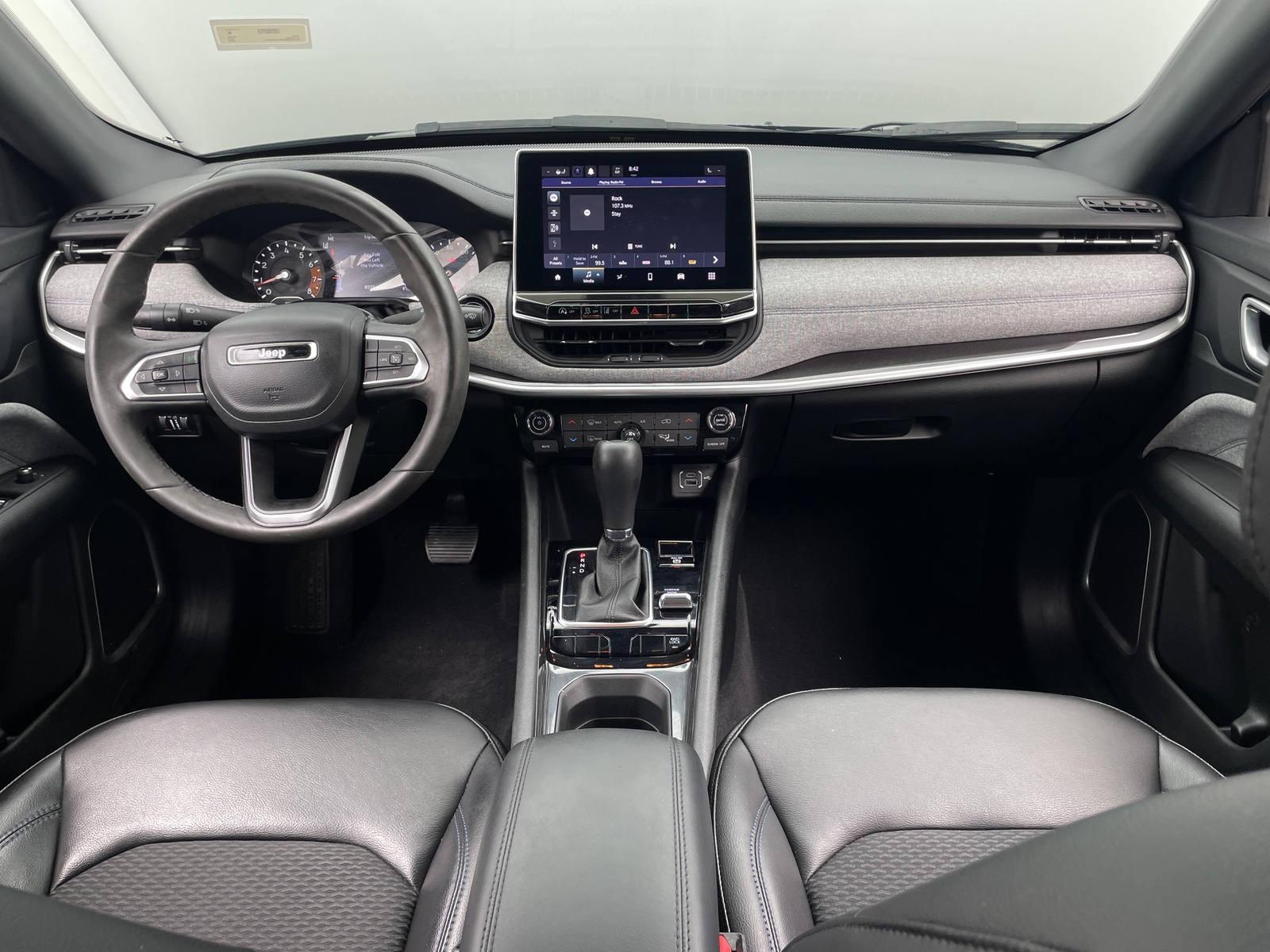 Thumbnail: 2023 Jeep Compass - 3