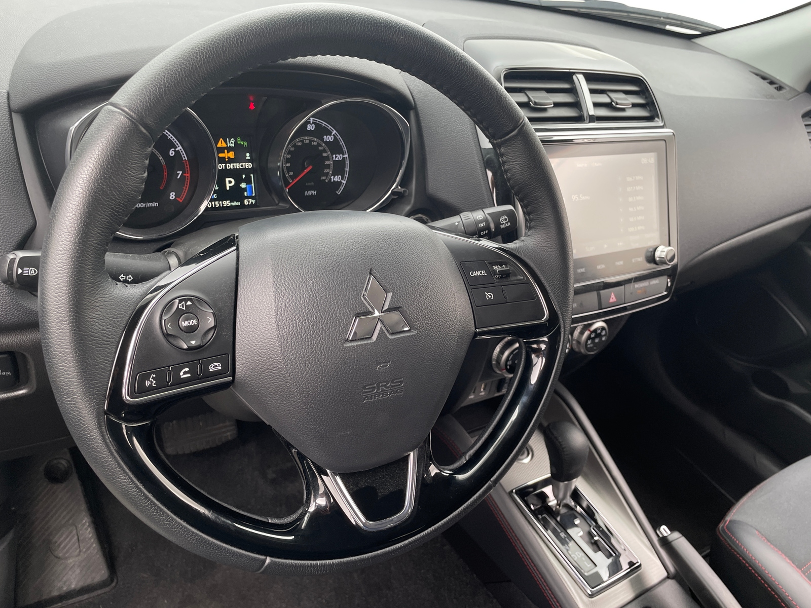 Thumbnail: 2025 Mitsubishi Outlander Sport - 4