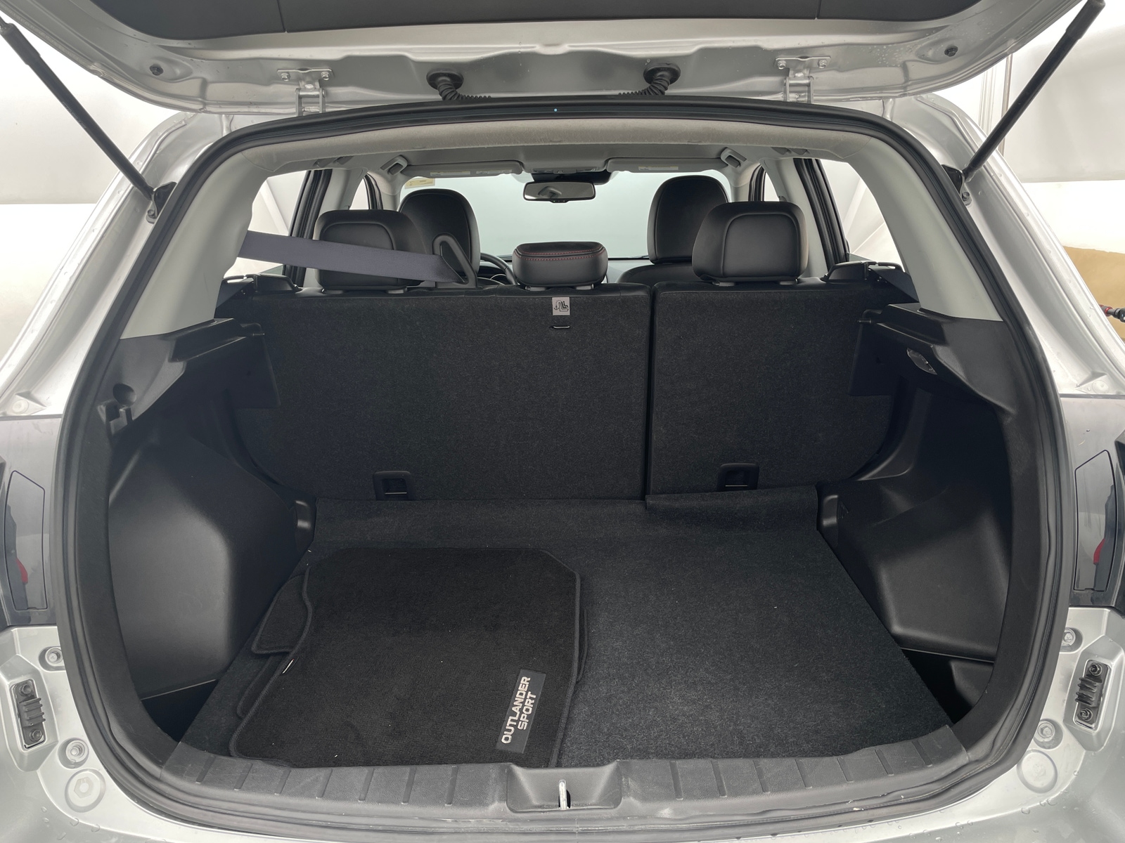 Thumbnail: 2025 Mitsubishi Outlander Sport - 6