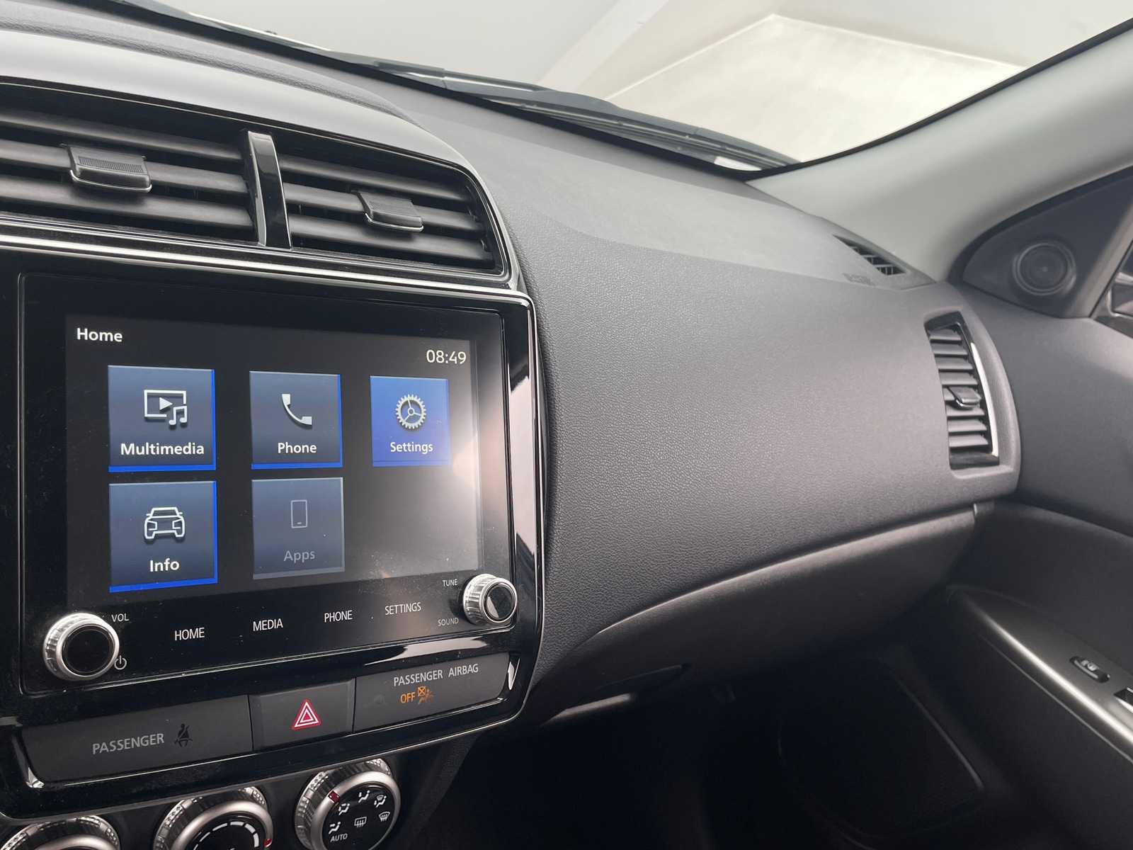 Thumbnail: 2025 Mitsubishi Outlander Sport - 3