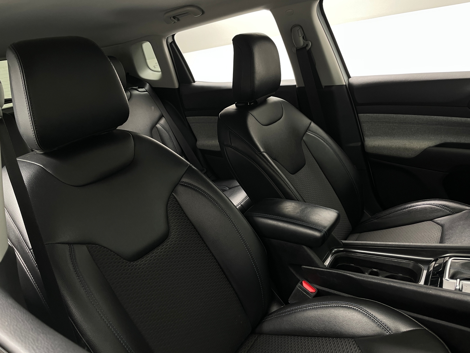 Thumbnail: 2022 Jeep Compass - 2
