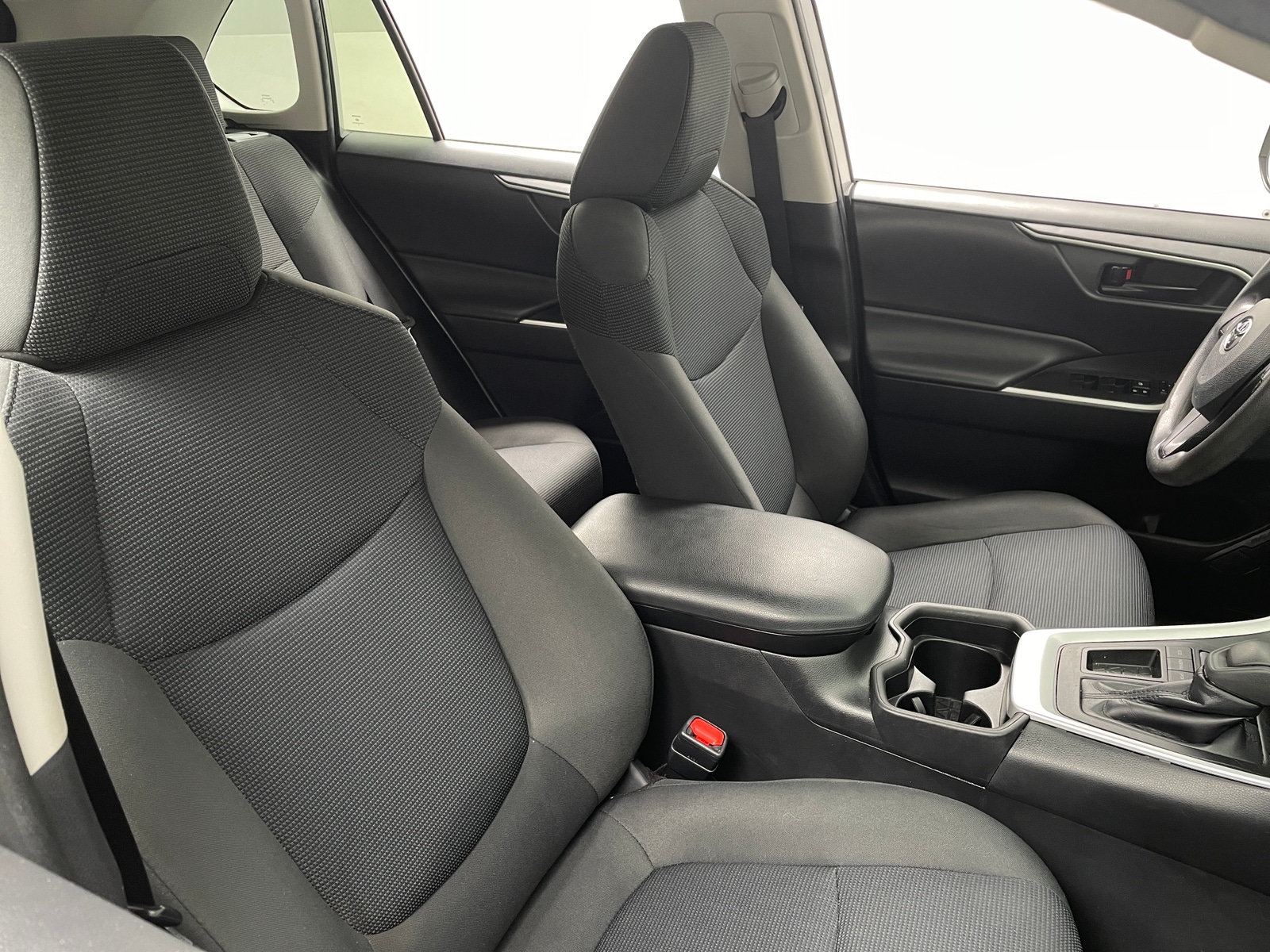 Thumbnail: 2019 Toyota RAV4 - 2