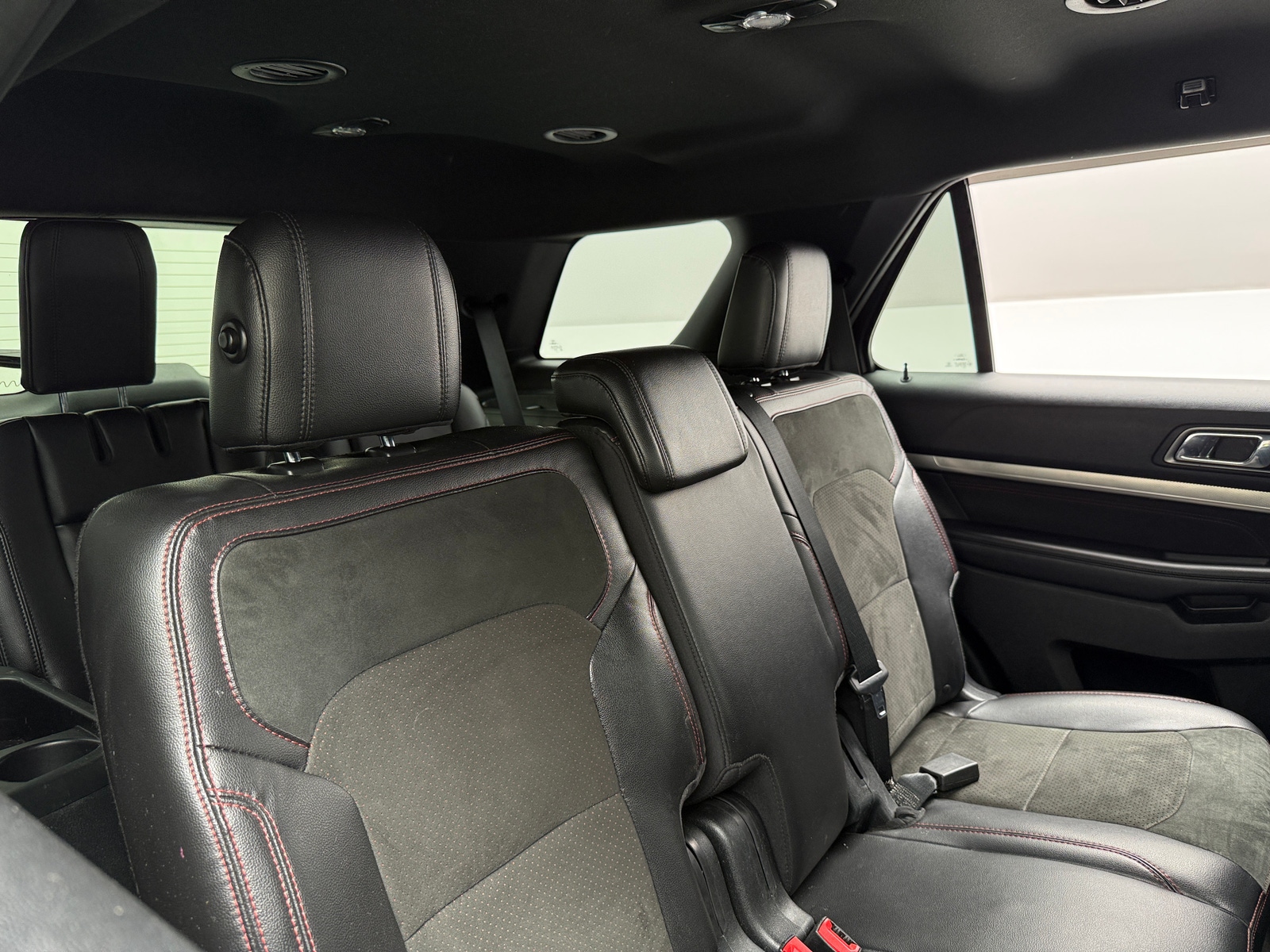 Thumbnail: 2018 Ford Explorer - 6