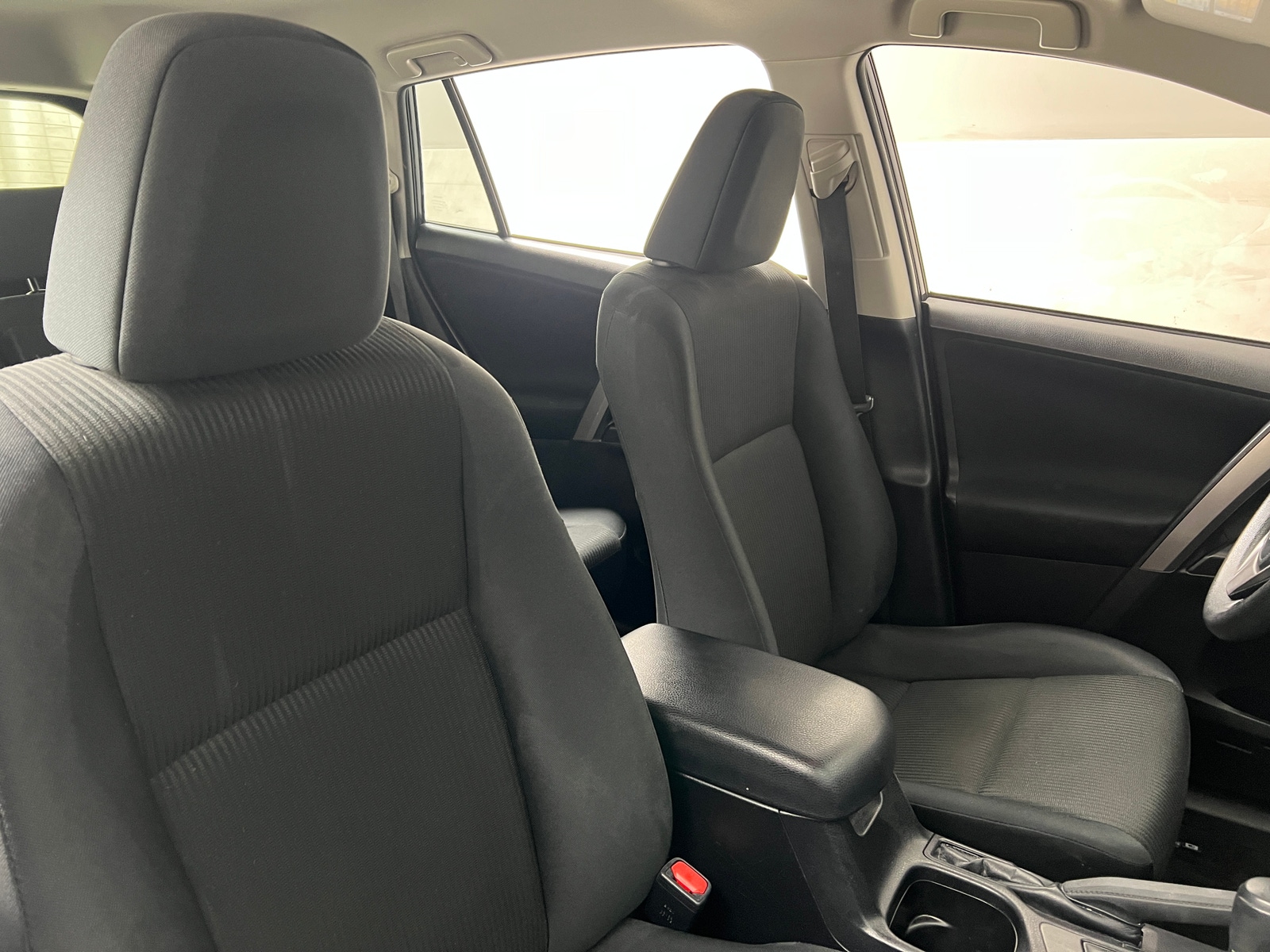 Thumbnail: 2017 Toyota RAV4 - 2