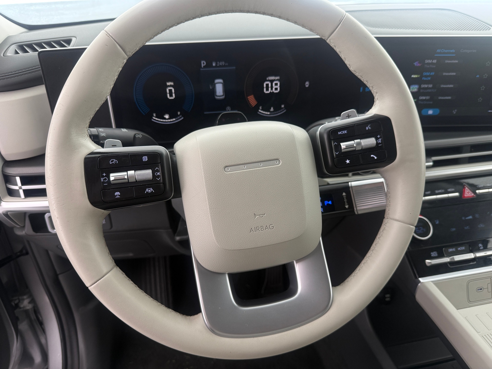Thumbnail: 2025 Hyundai Santa Fe - 4