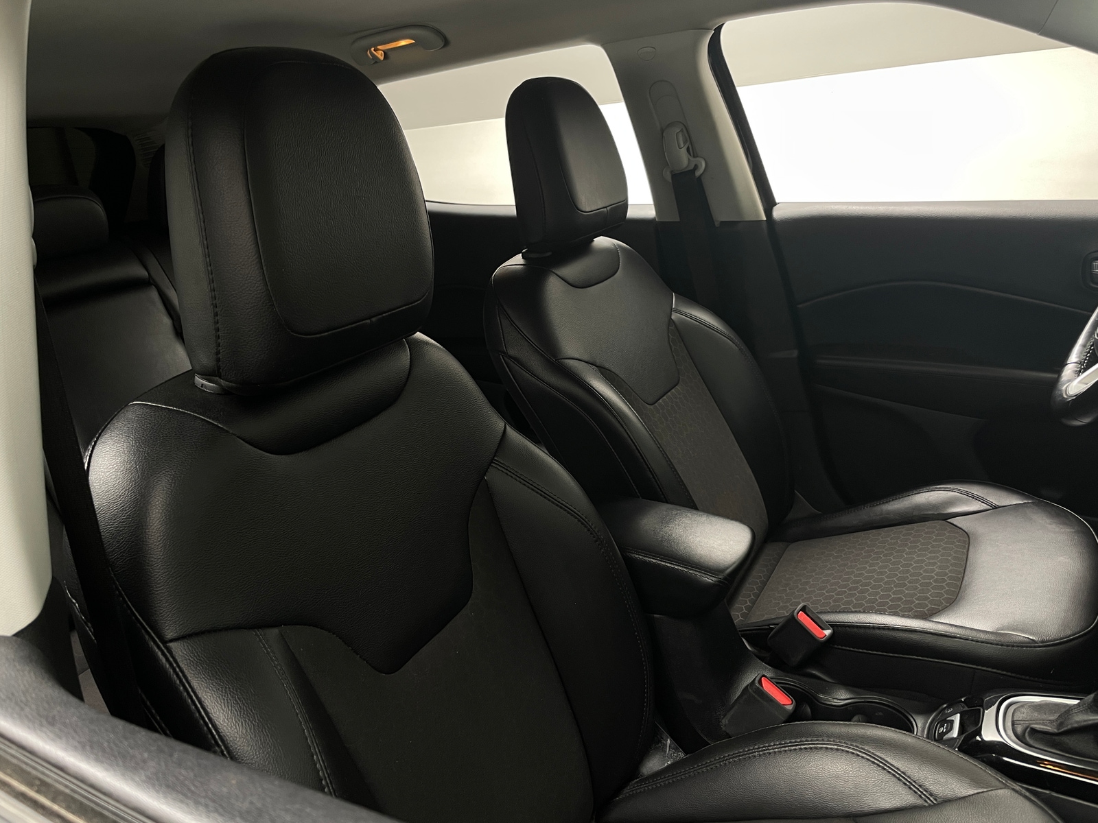 Thumbnail: 2021 Jeep Compass - 2