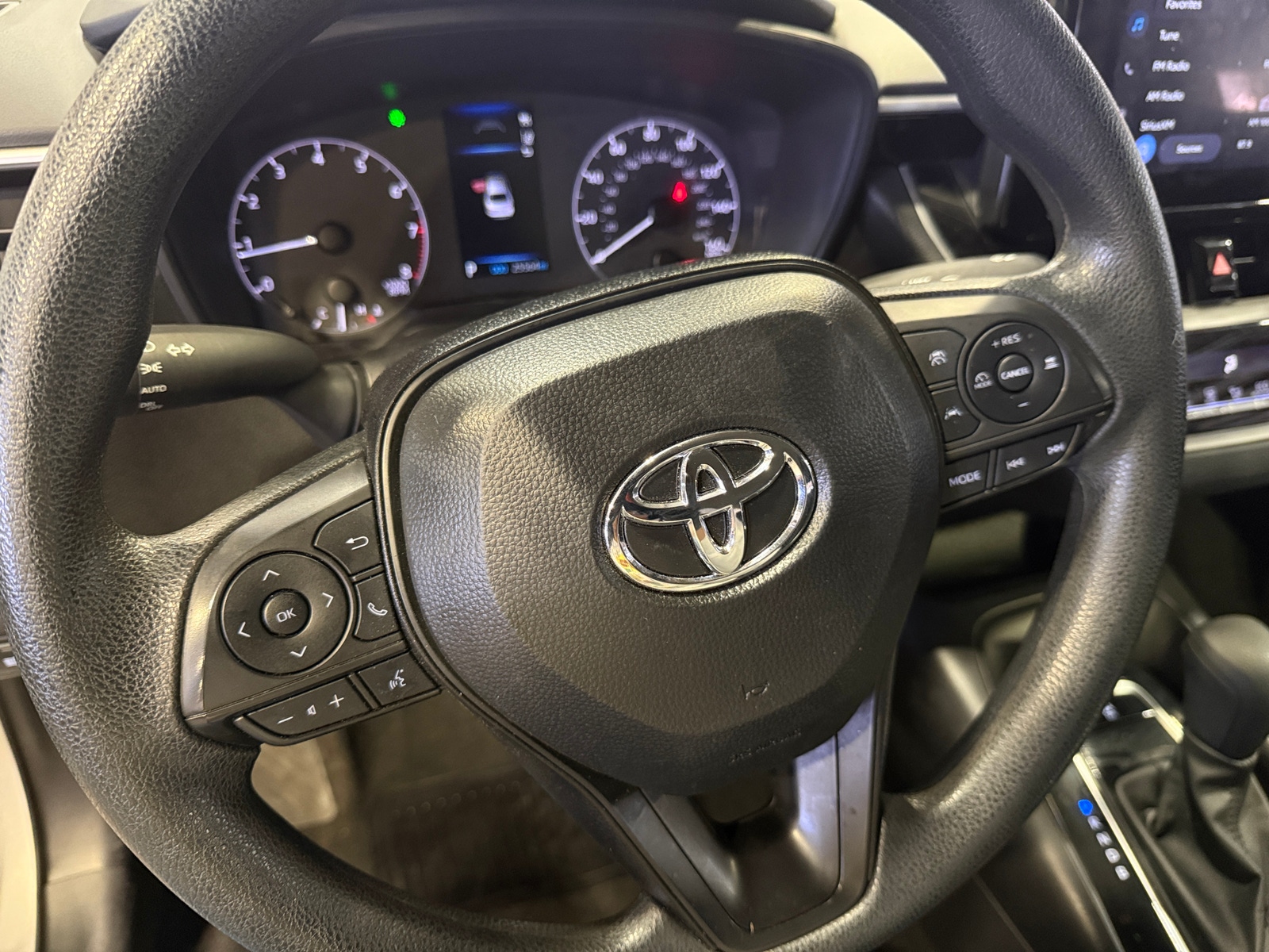 Thumbnail: 2025 Toyota Corolla - 5