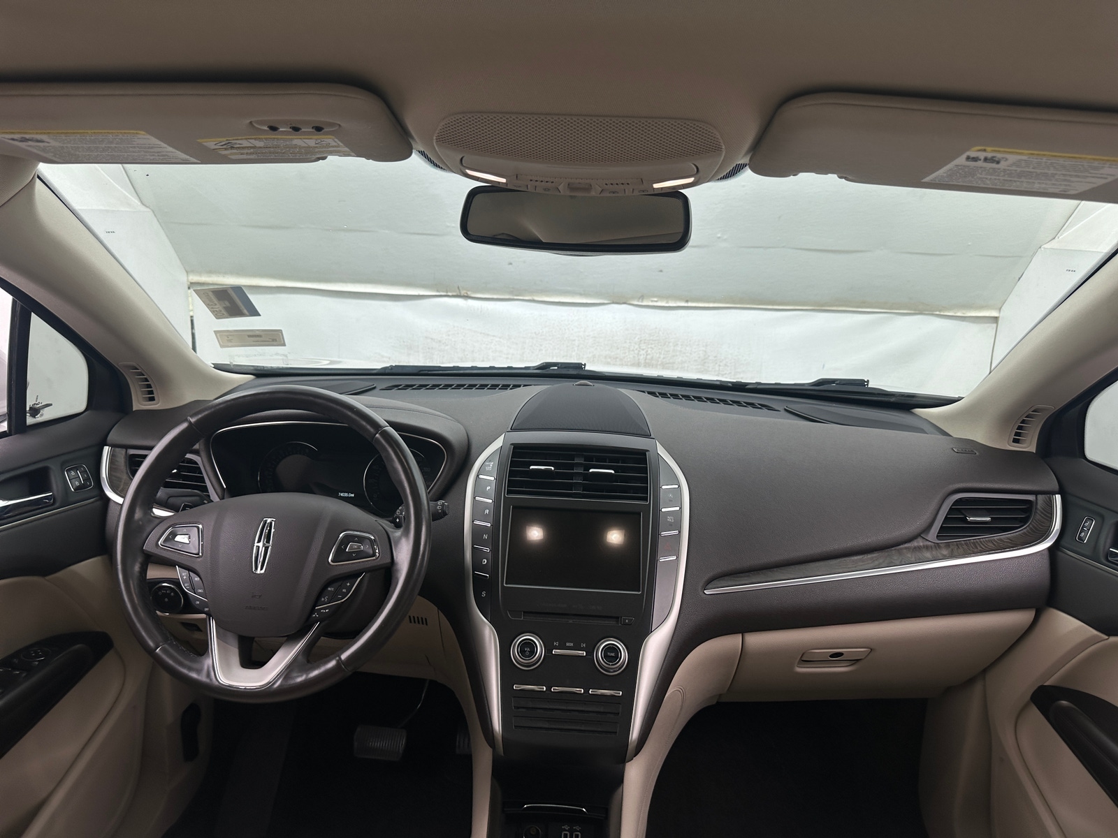 Thumbnail: 2017 Lincoln MKC - 2