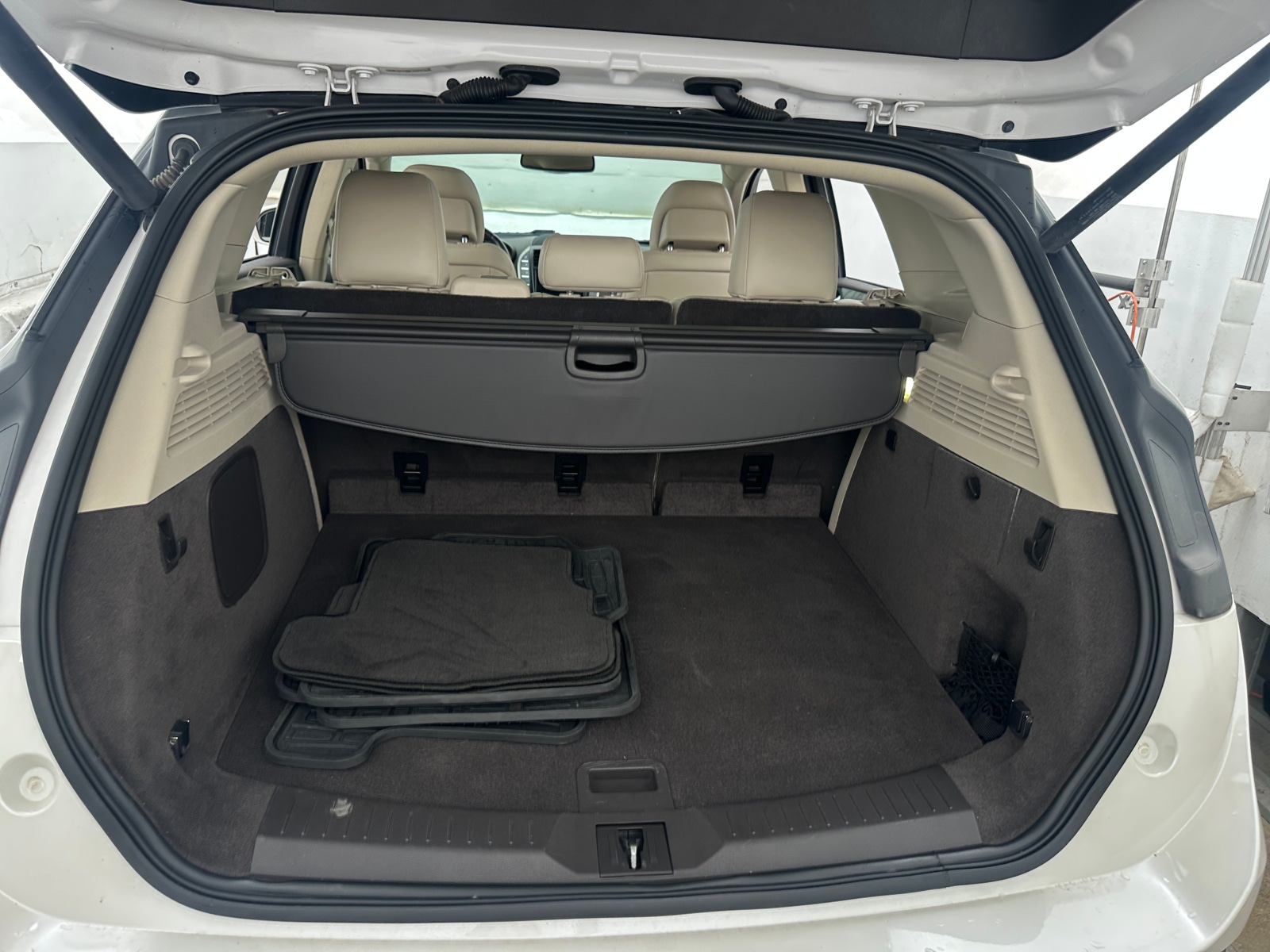Thumbnail: 2017 Lincoln MKC - 6