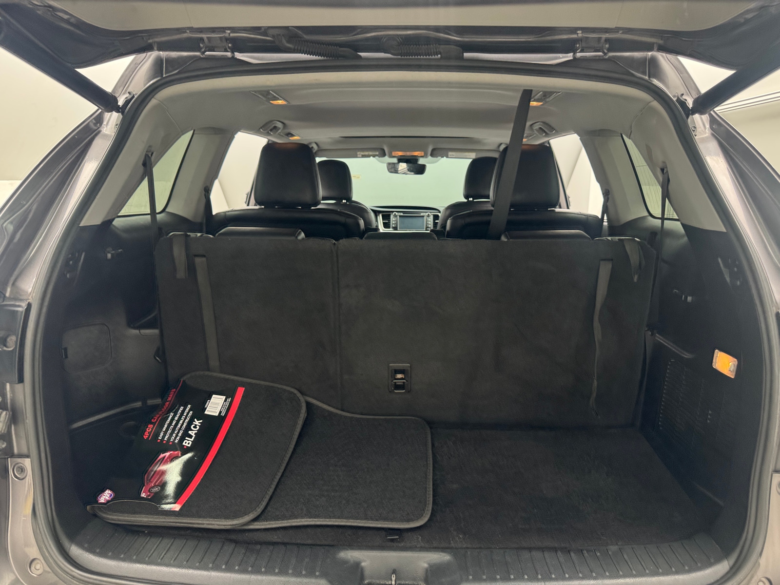 Thumbnail: 2019 Toyota Highlander - 6