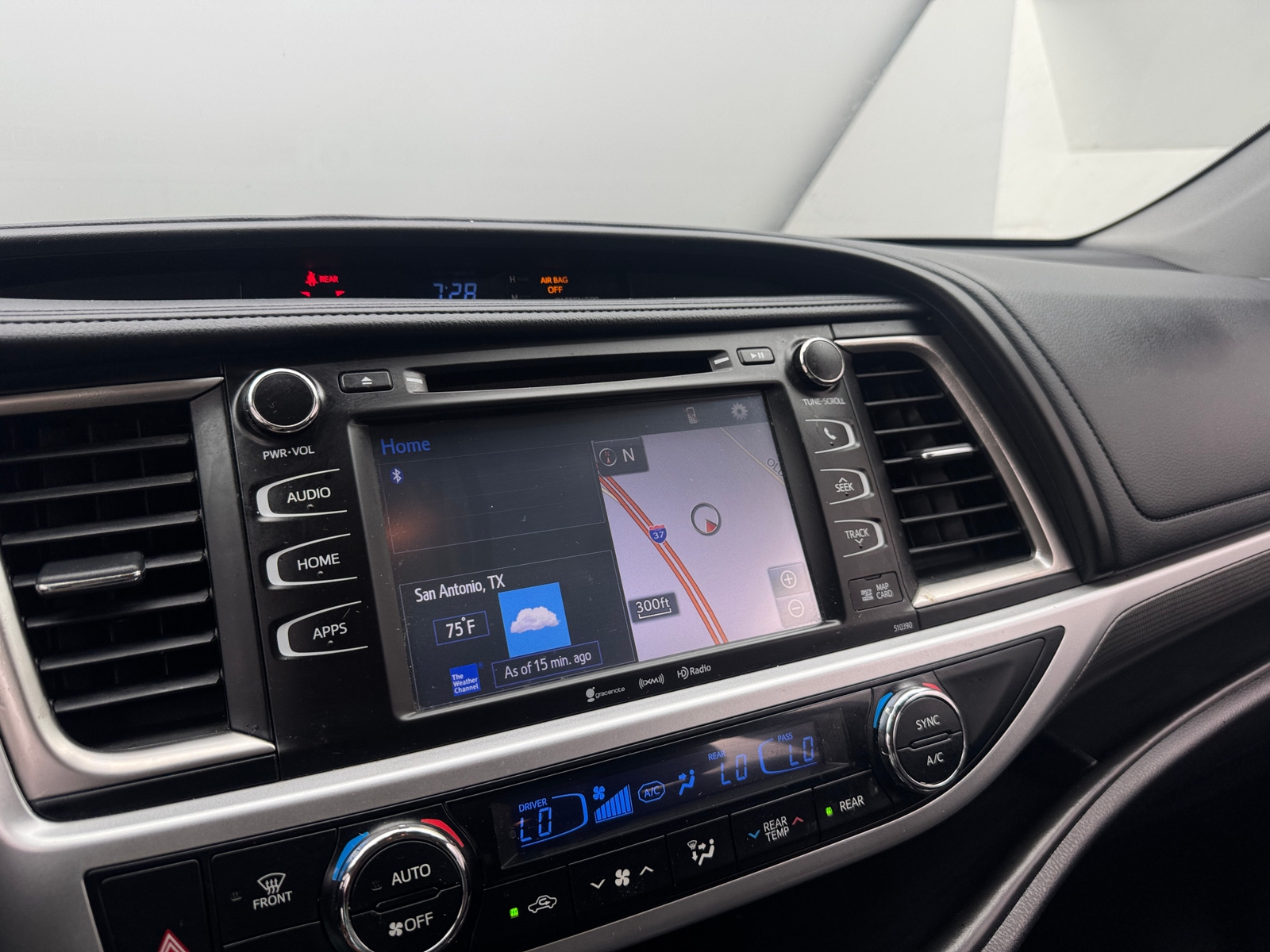 Thumbnail: 2019 Toyota Highlander - 3