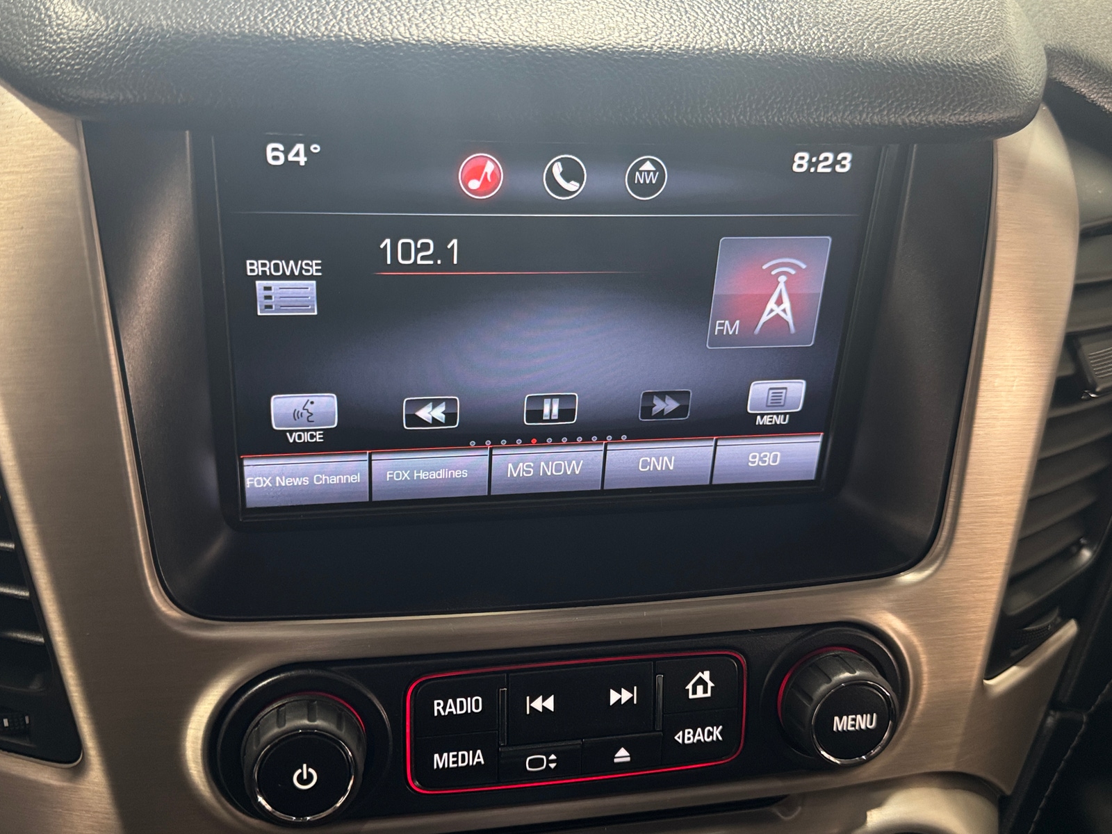 Thumbnail: 2015 GMC Yukon - 3