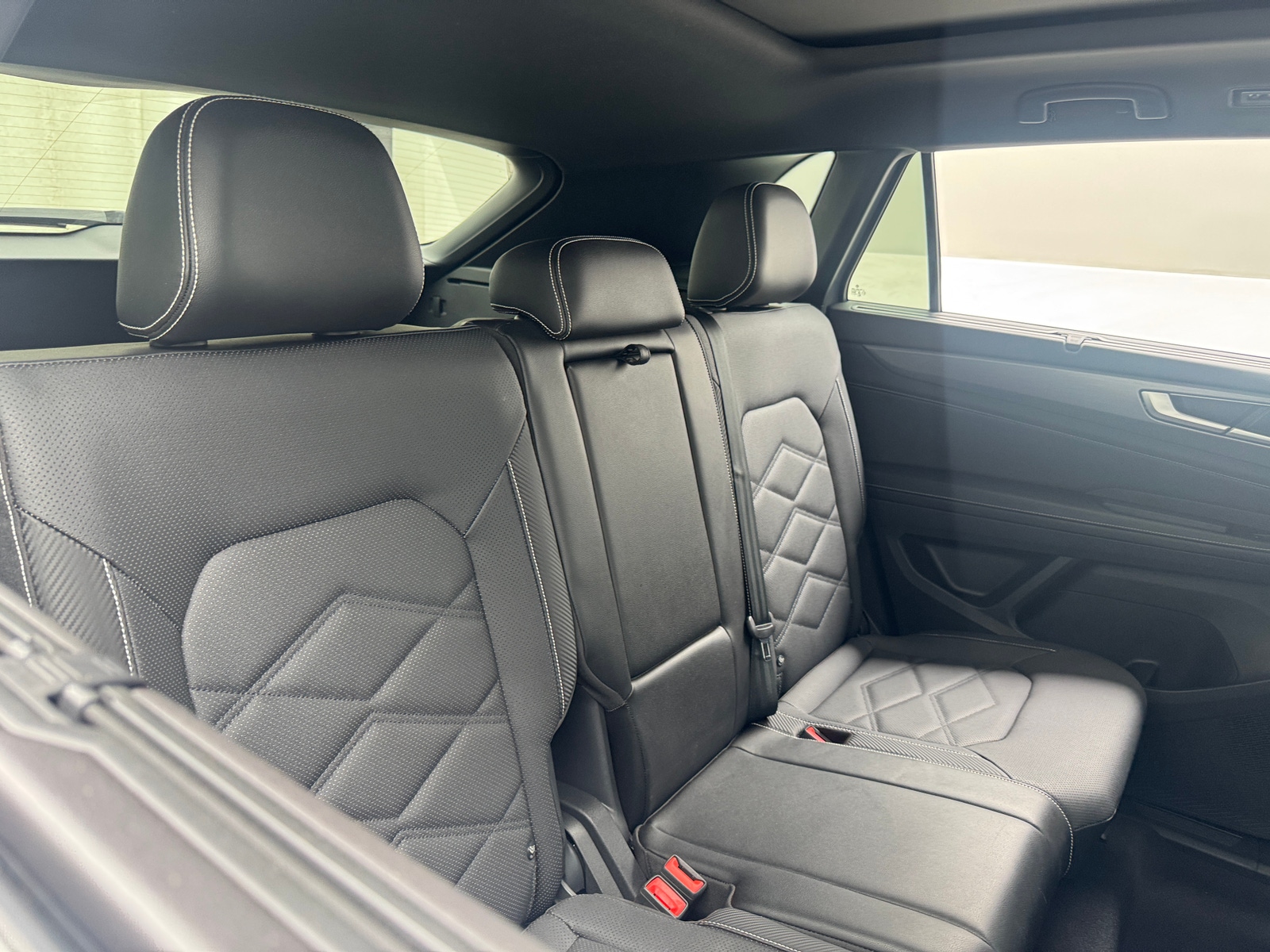 Thumbnail: 2024 Volkswagen Atlas - 5