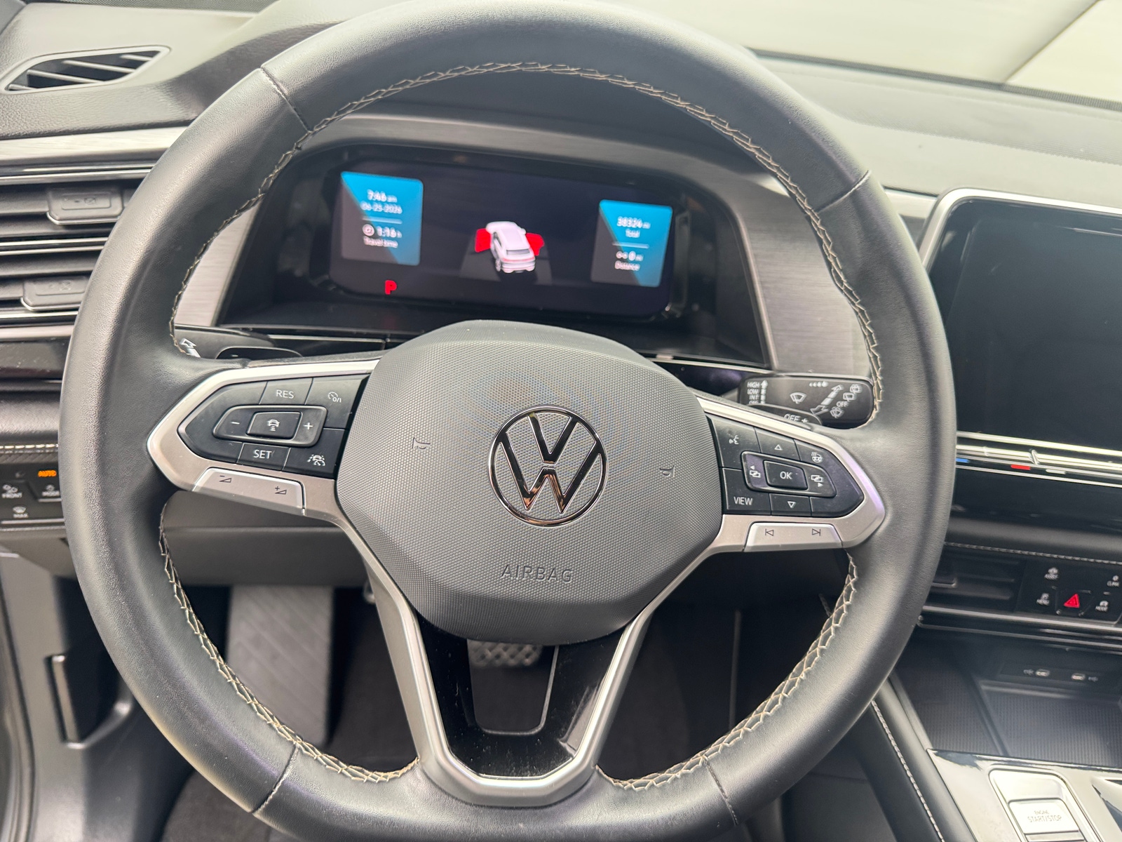 Thumbnail: 2024 Volkswagen Atlas - 4