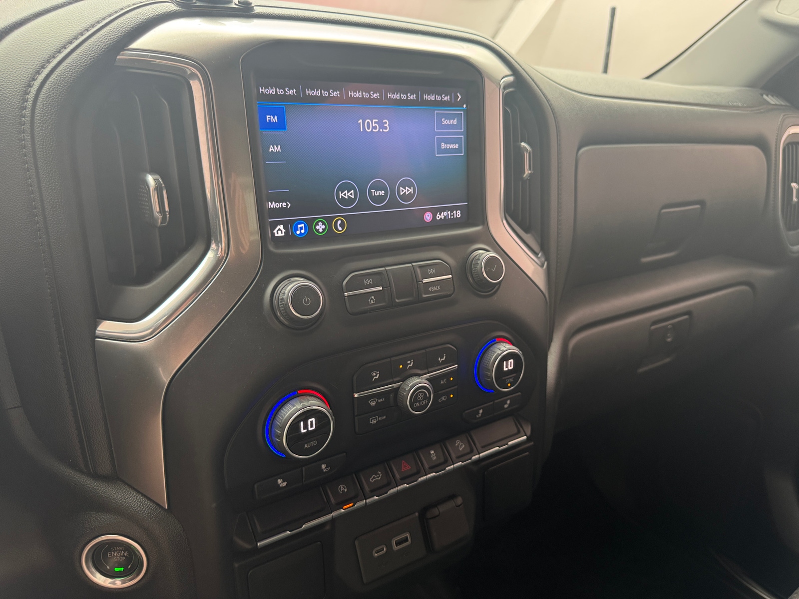 Thumbnail: 2020 Chevrolet Silverado 1500 - 4