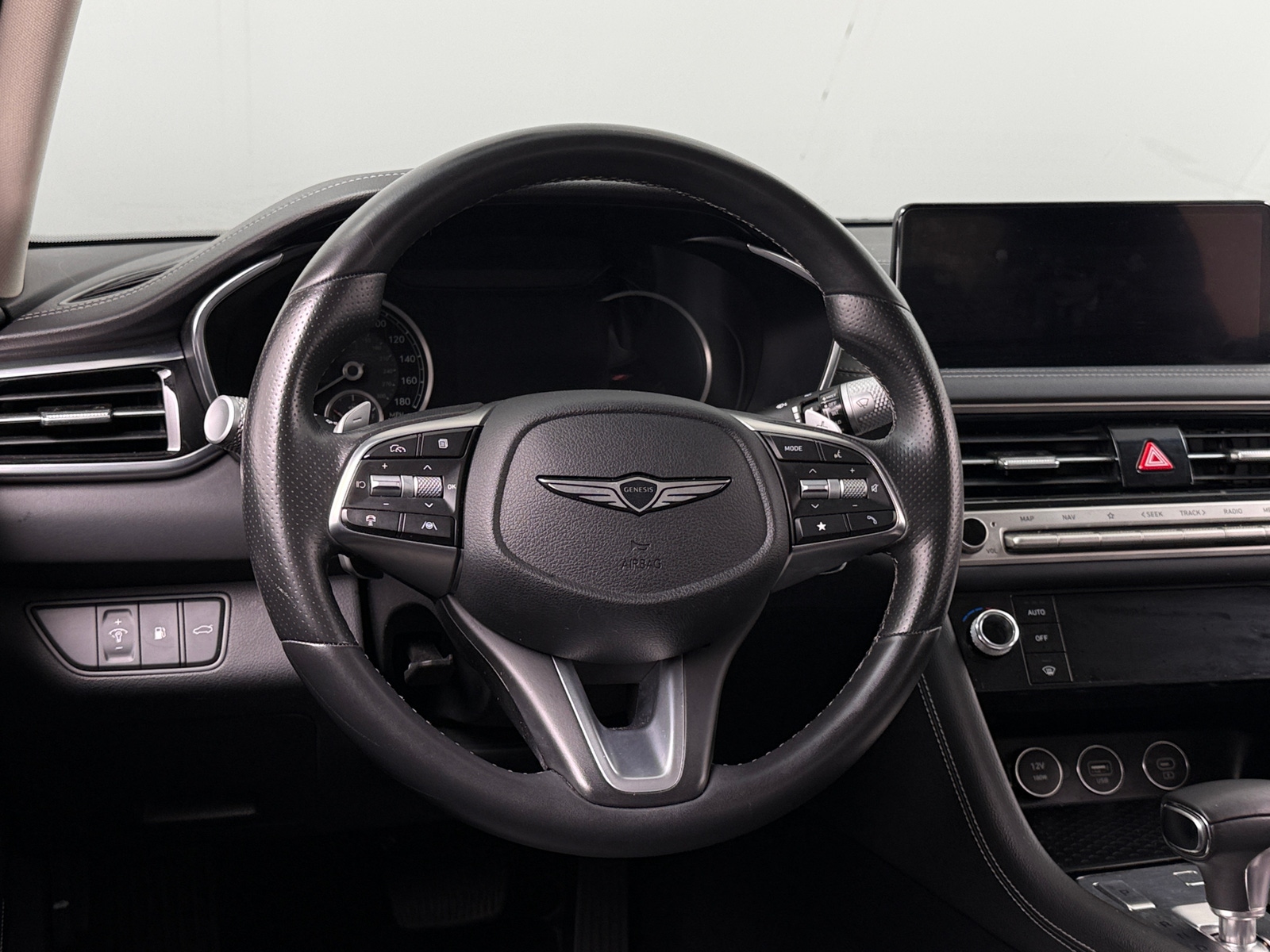 Thumbnail: 2025 Genesis G70 - 4