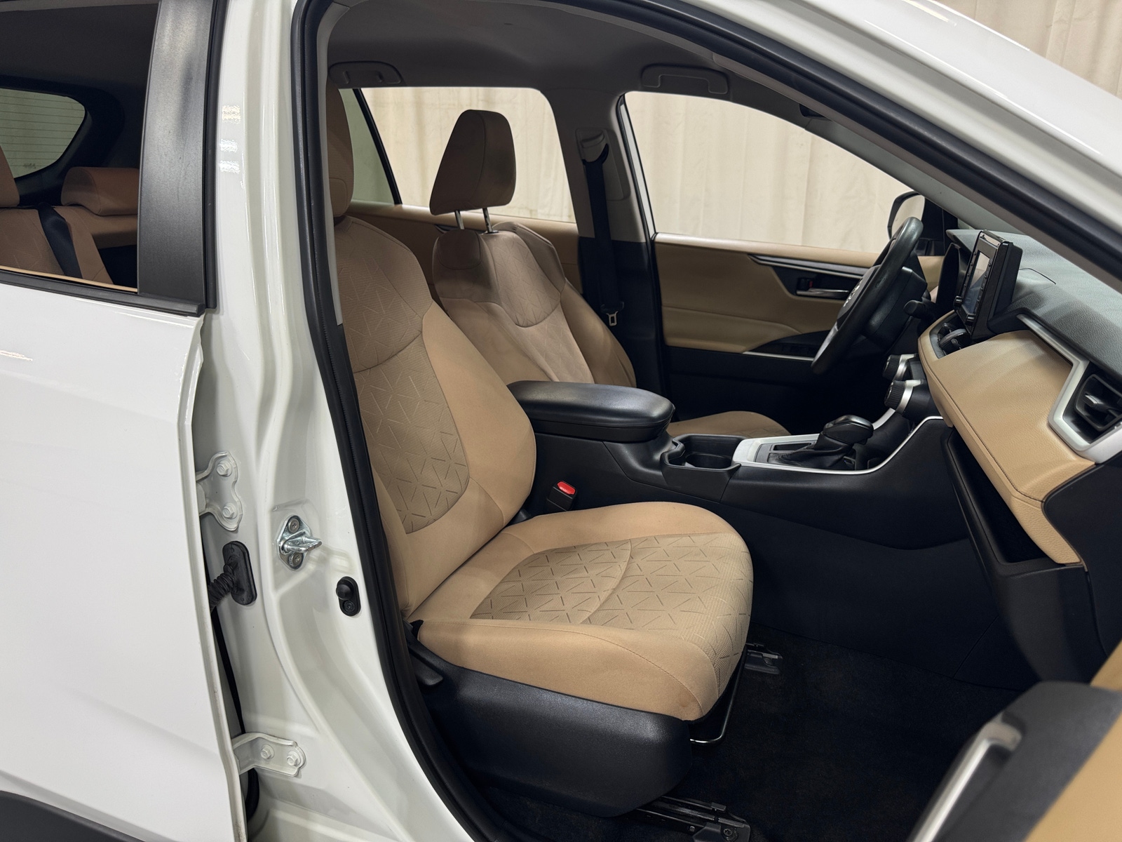 Thumbnail: 2021 Toyota RAV4 - 2