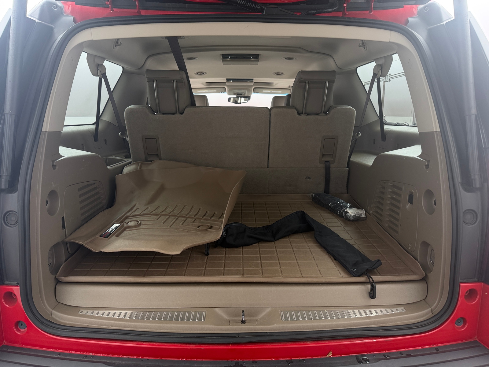 Thumbnail: 2018 Chevrolet Suburban - 6