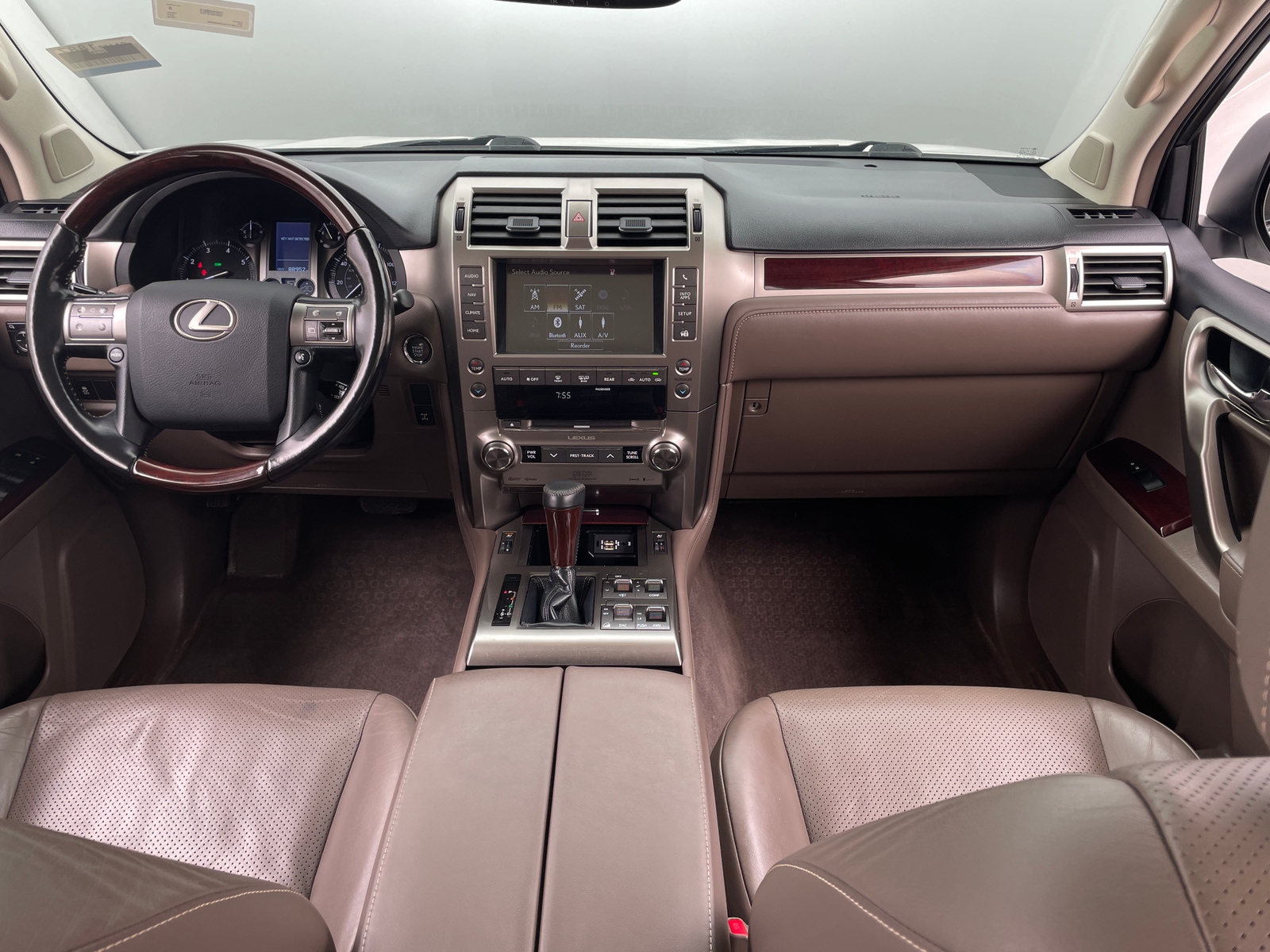 Thumbnail: 2018 Lexus GX - 2