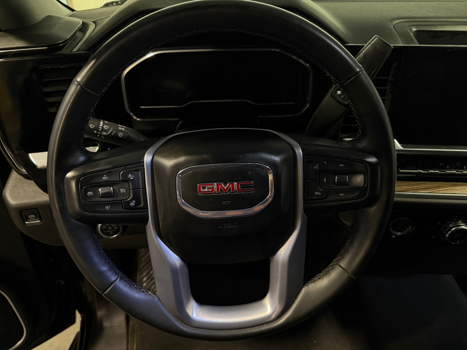 Thumbnail: 2024 GMC Sierra 1500 - 5