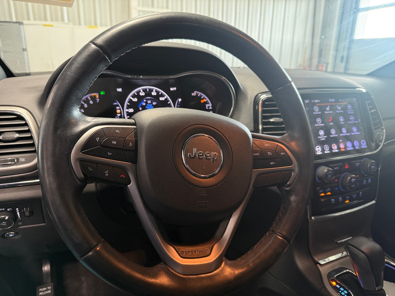 Thumbnail: 2019 Jeep Grand Cherokee - 4